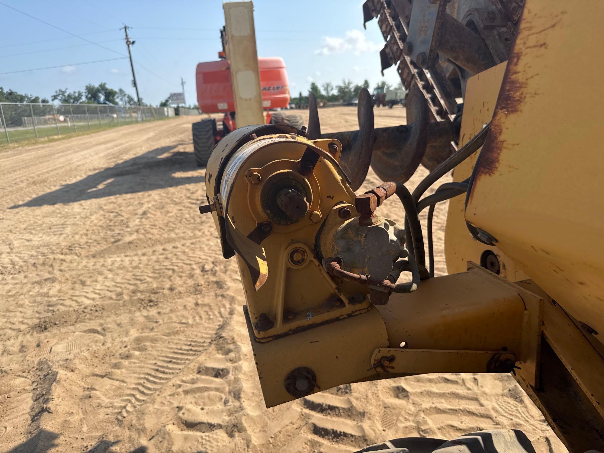 1998 Case 860
