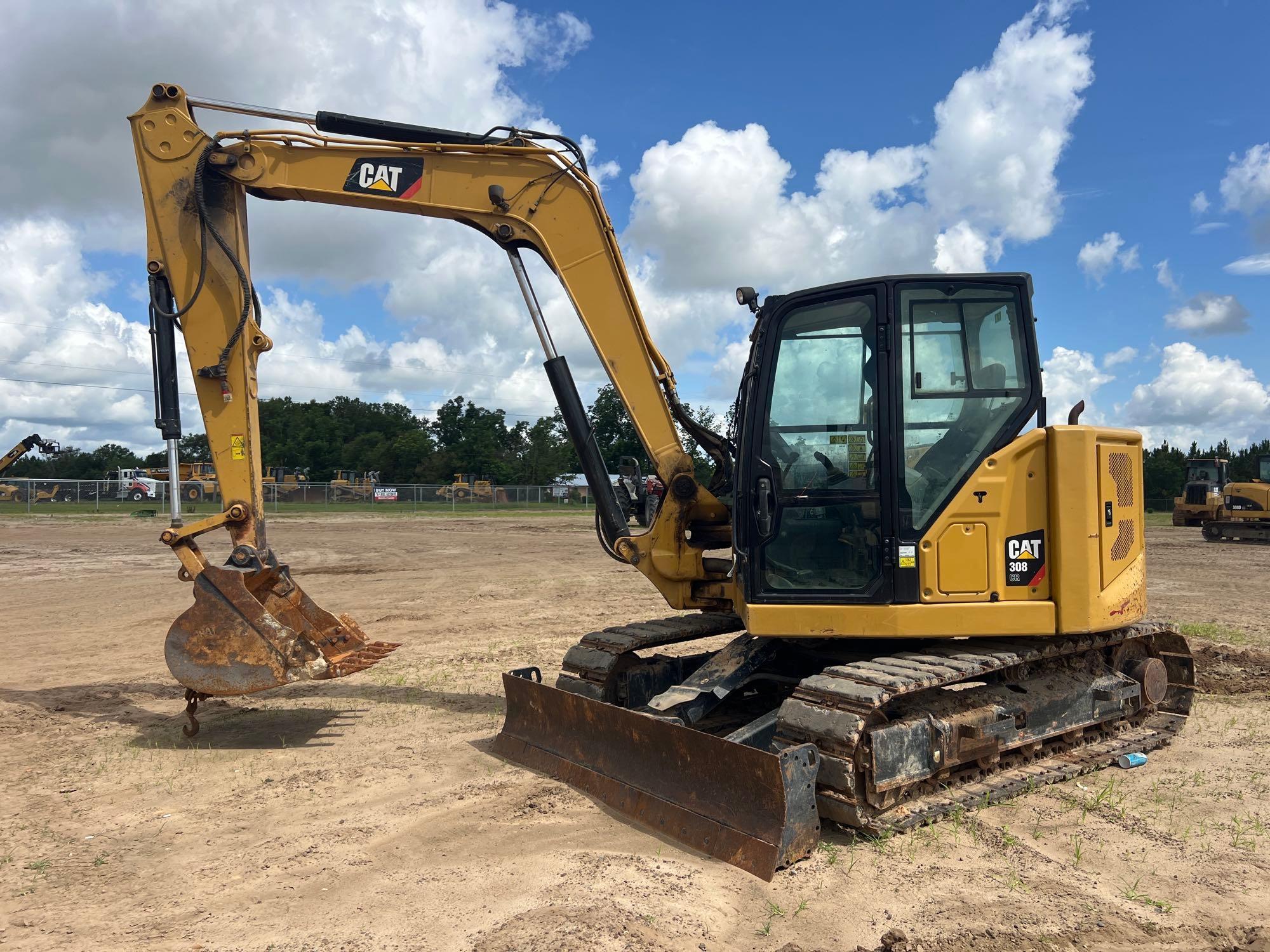 Photo of a  Caterpillar 308