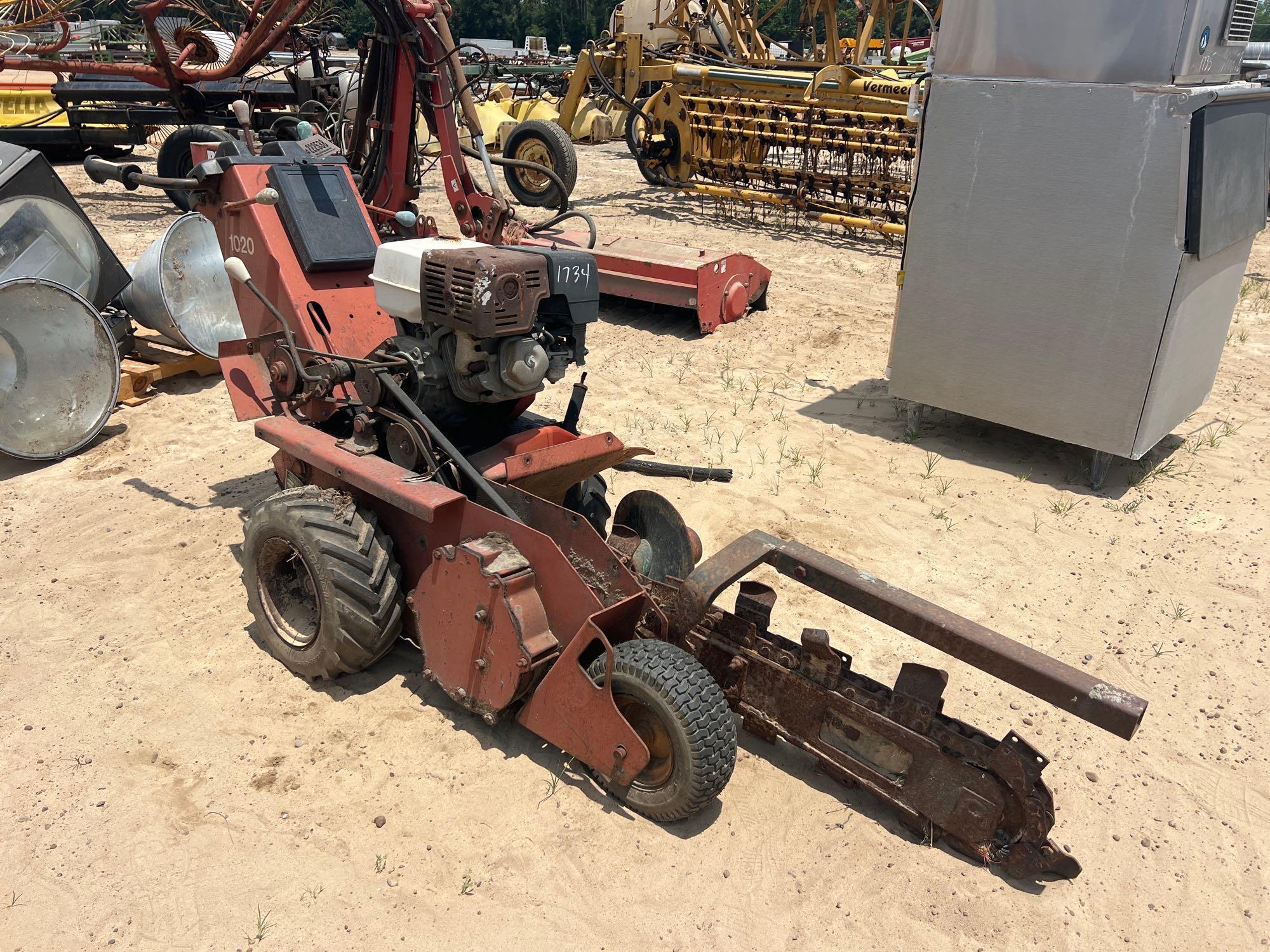 Photo of a  Ditch Witch 1020