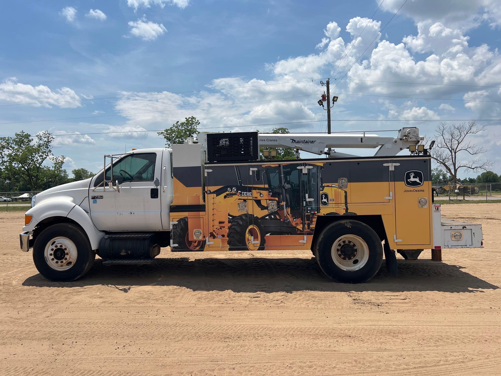 2006 FORD F-750 4X2 XLT SUPER DUTY SERVICE TRUCK