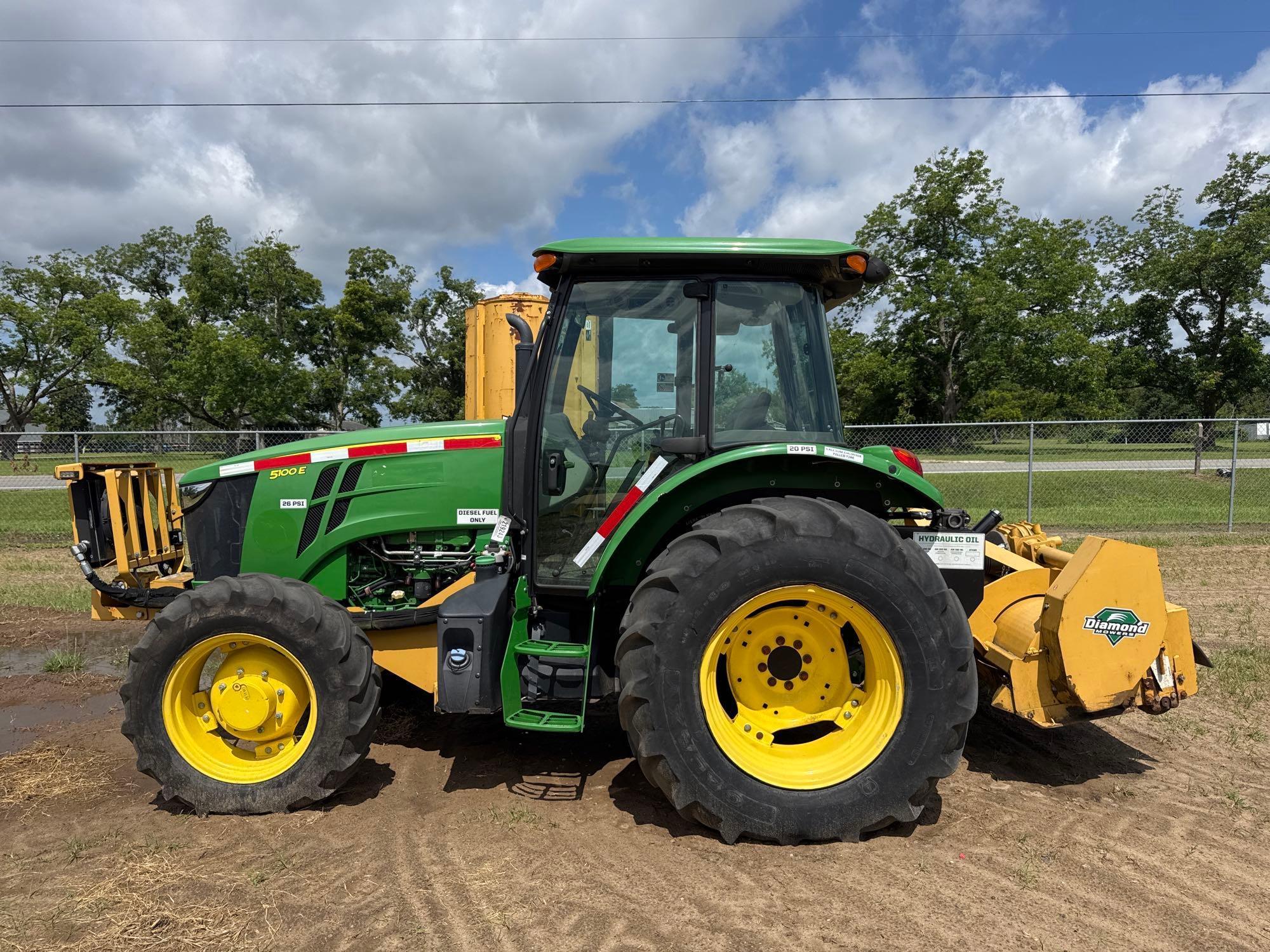  John Deere 5100E