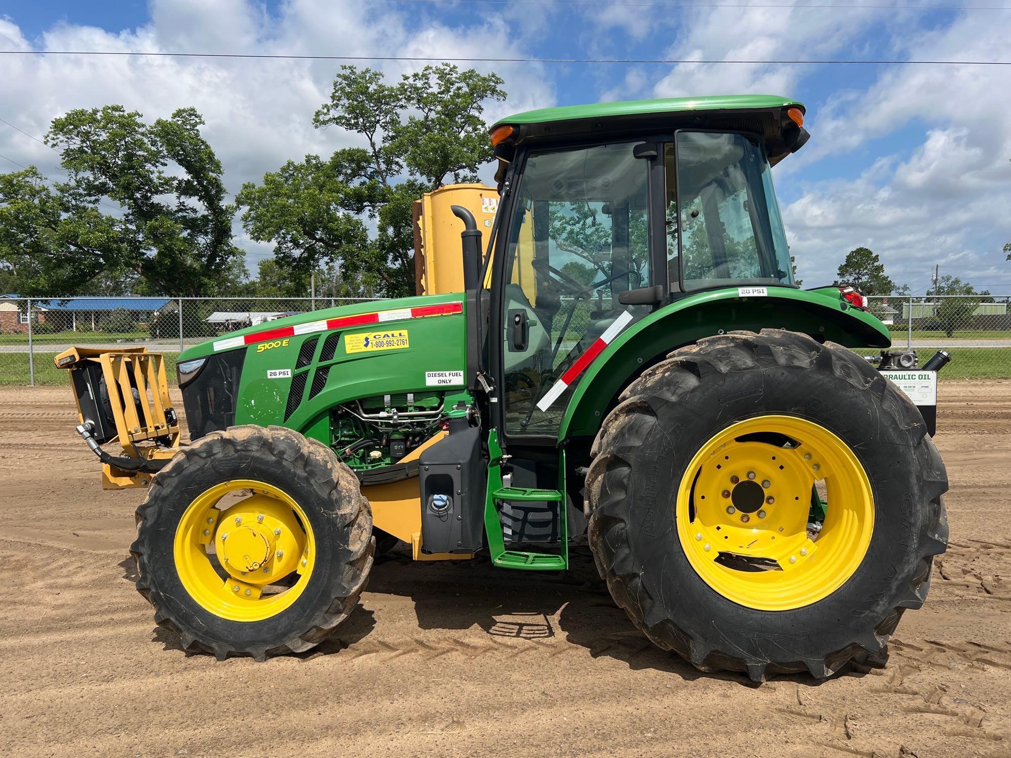  John Deere 5100E