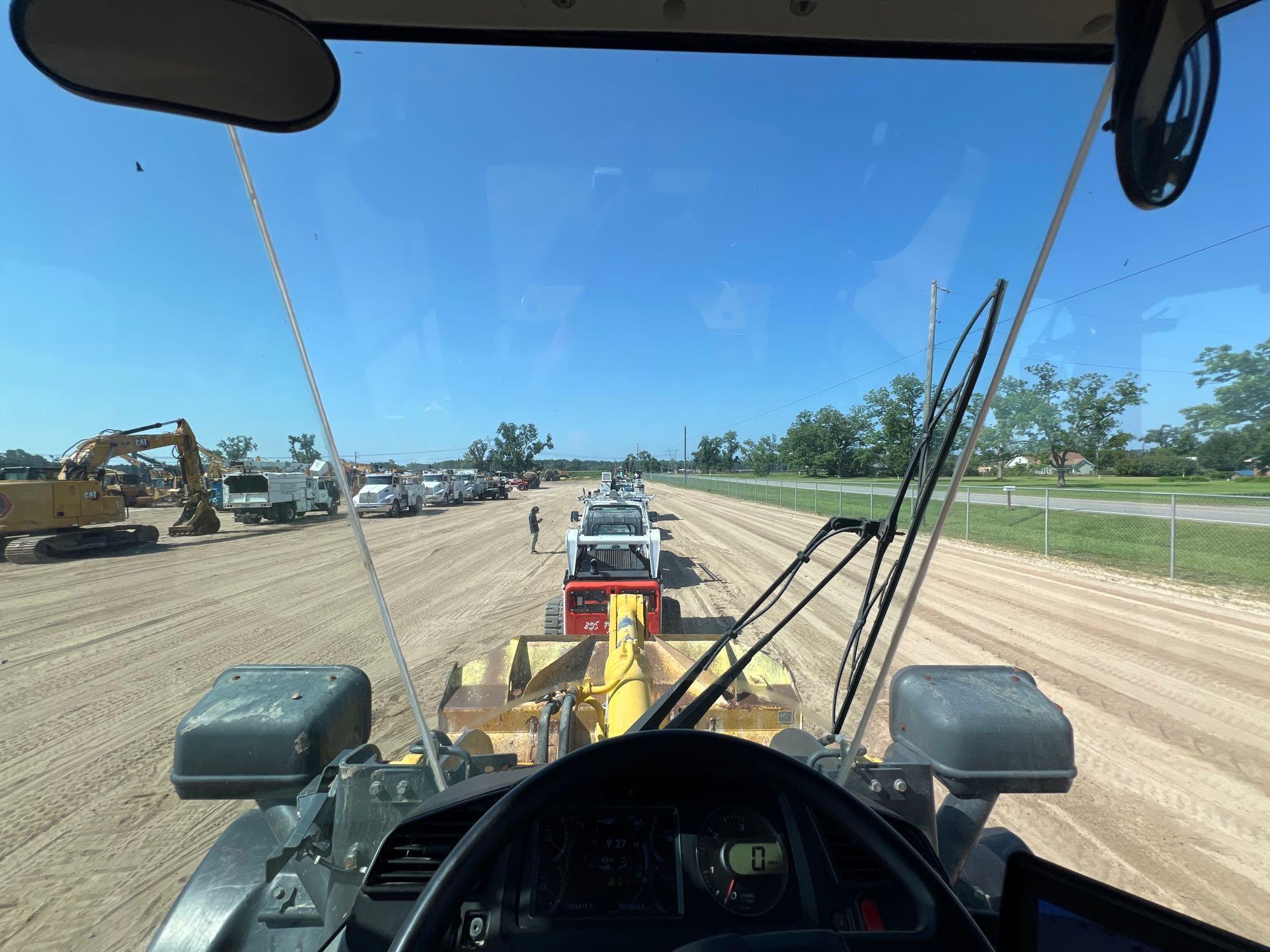 2018 Komatsu WA270