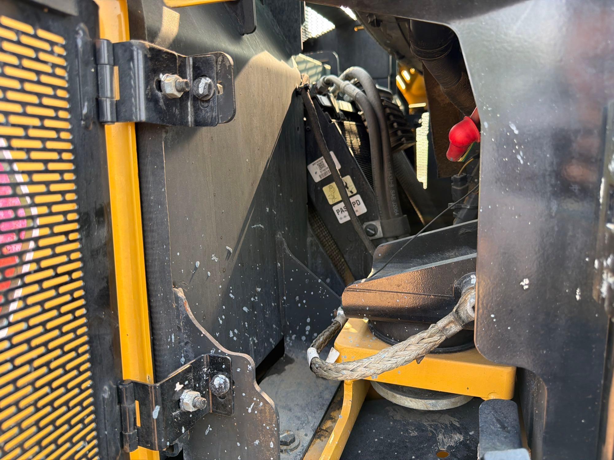 2020 Caterpillar 906
