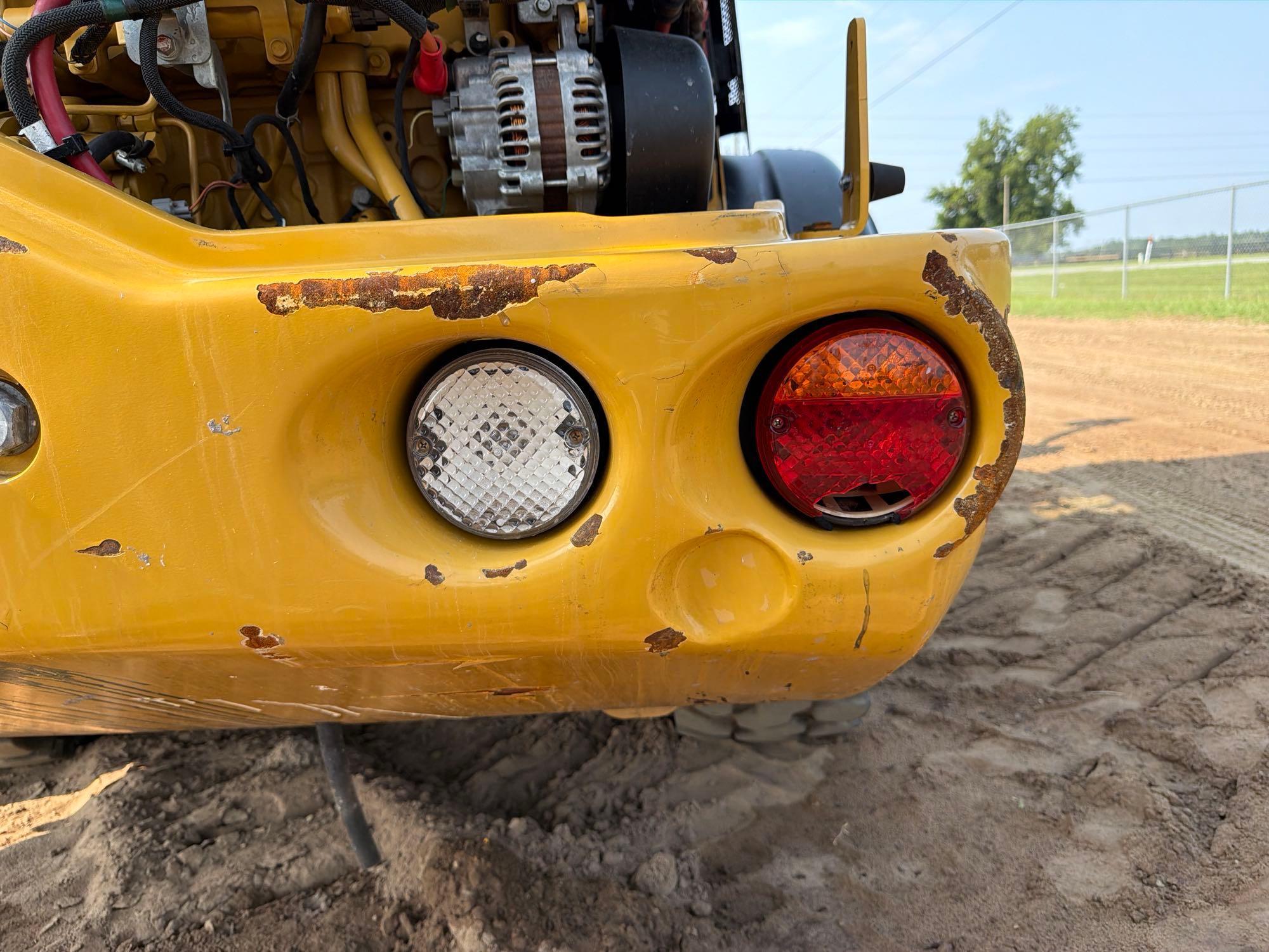2020 Caterpillar 906