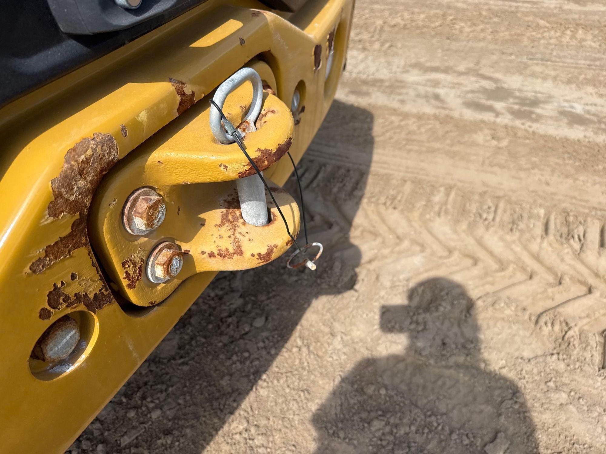 2021 Caterpillar 906
