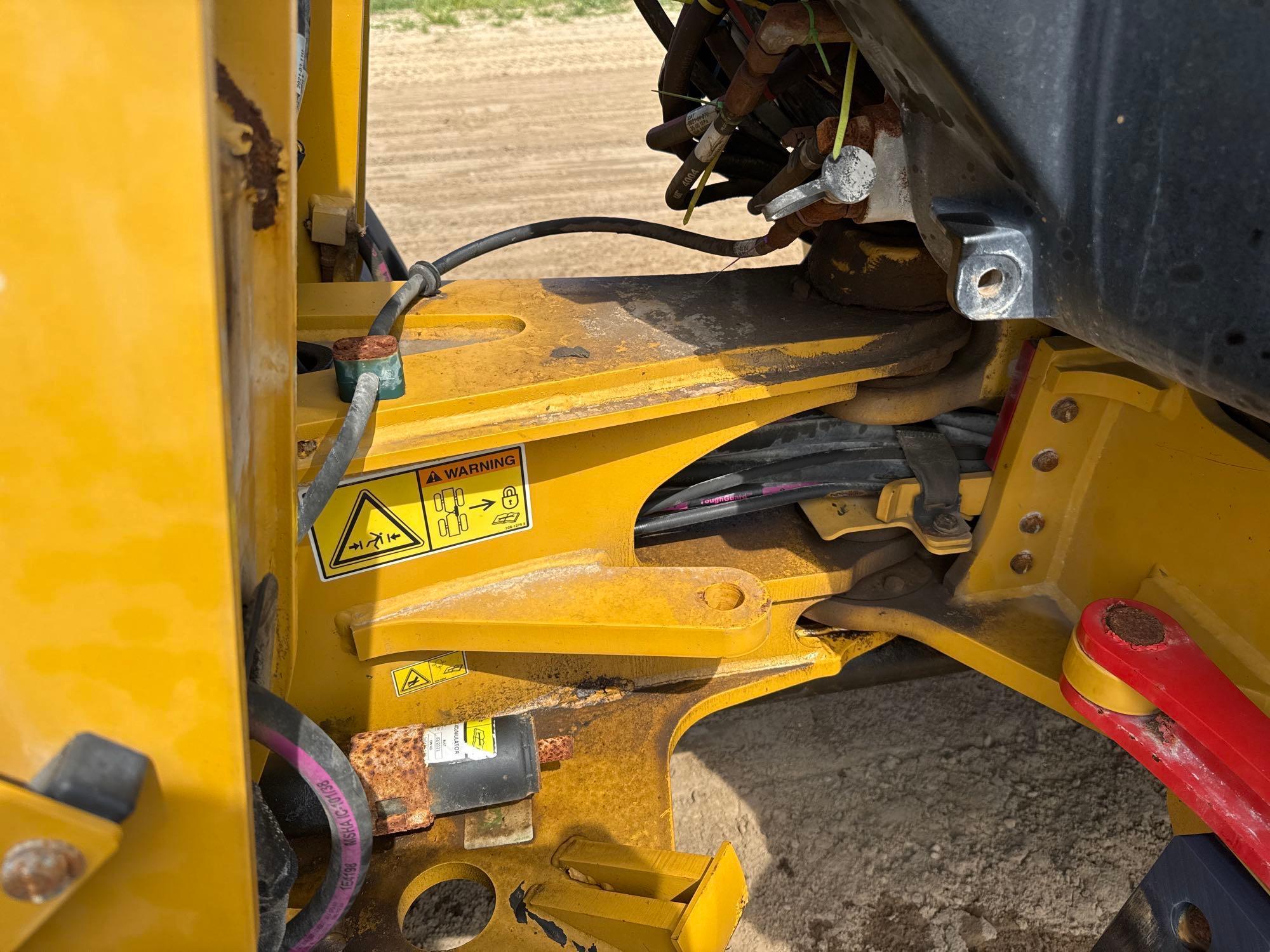 2021 Caterpillar 906