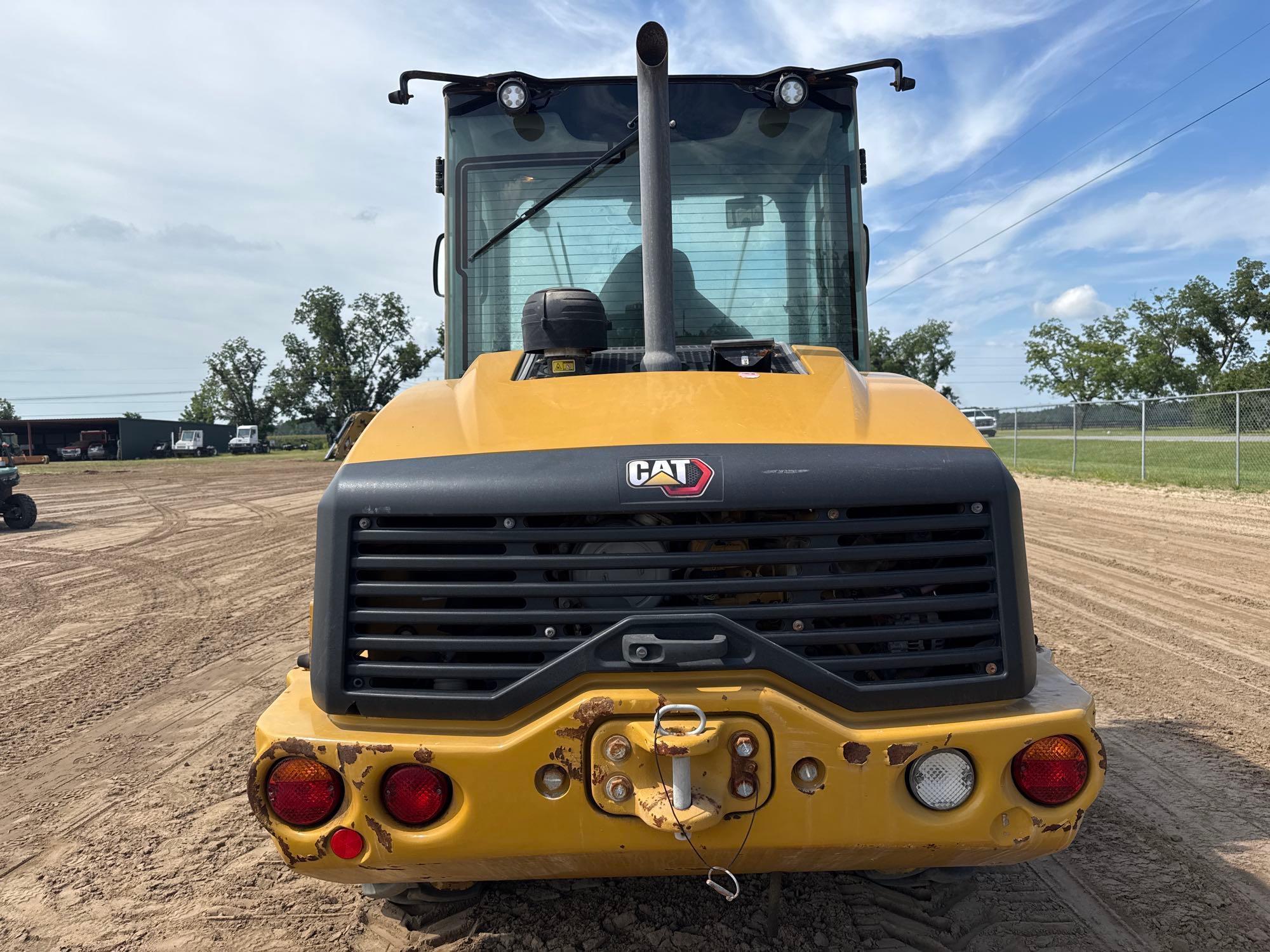 2021 Caterpillar 906