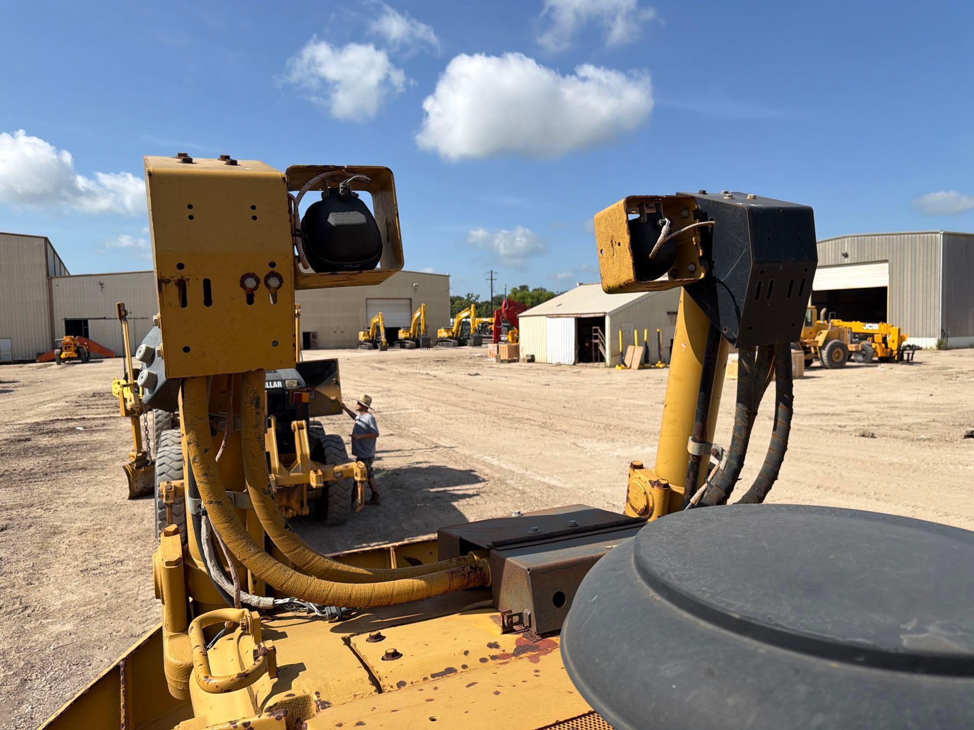 2007 Caterpillar D8T