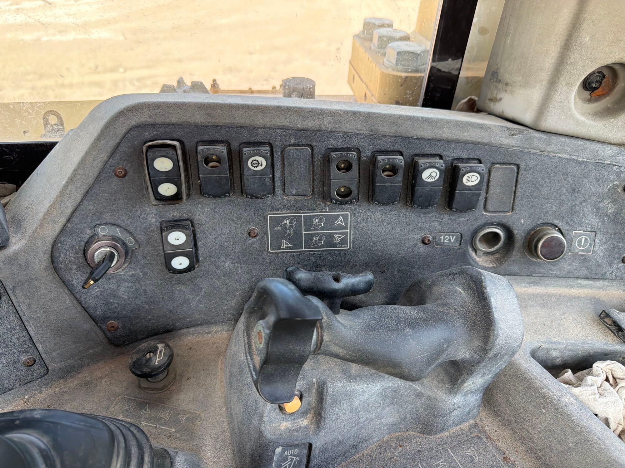 2007 Caterpillar D8T