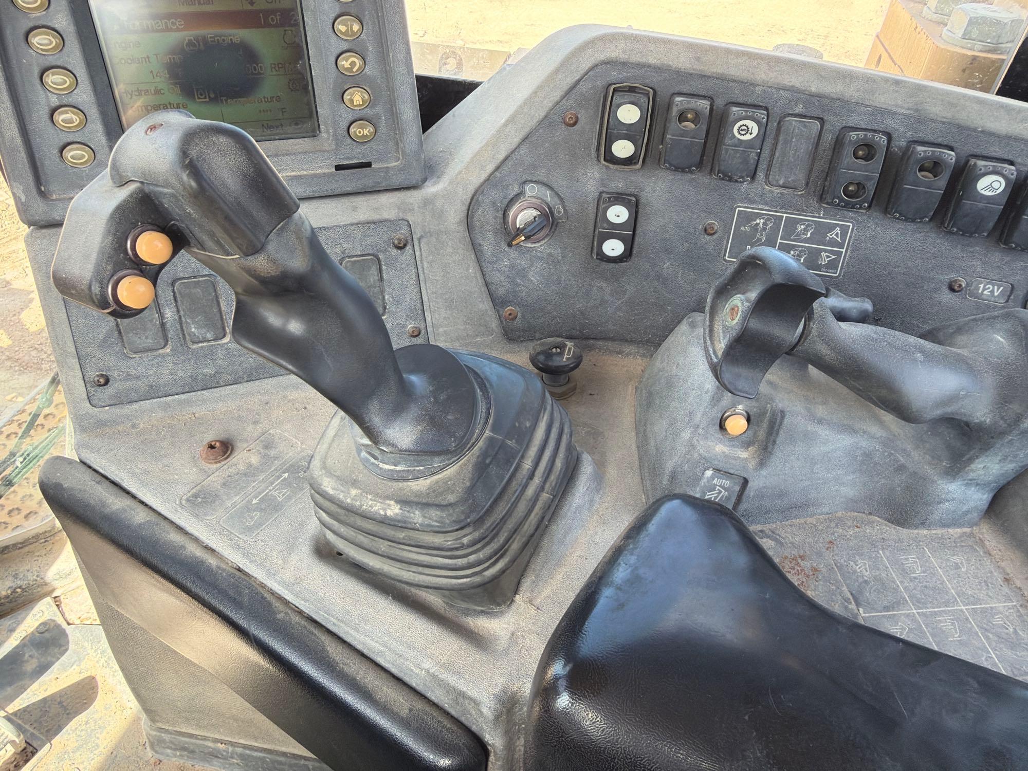 2007 Caterpillar D8T