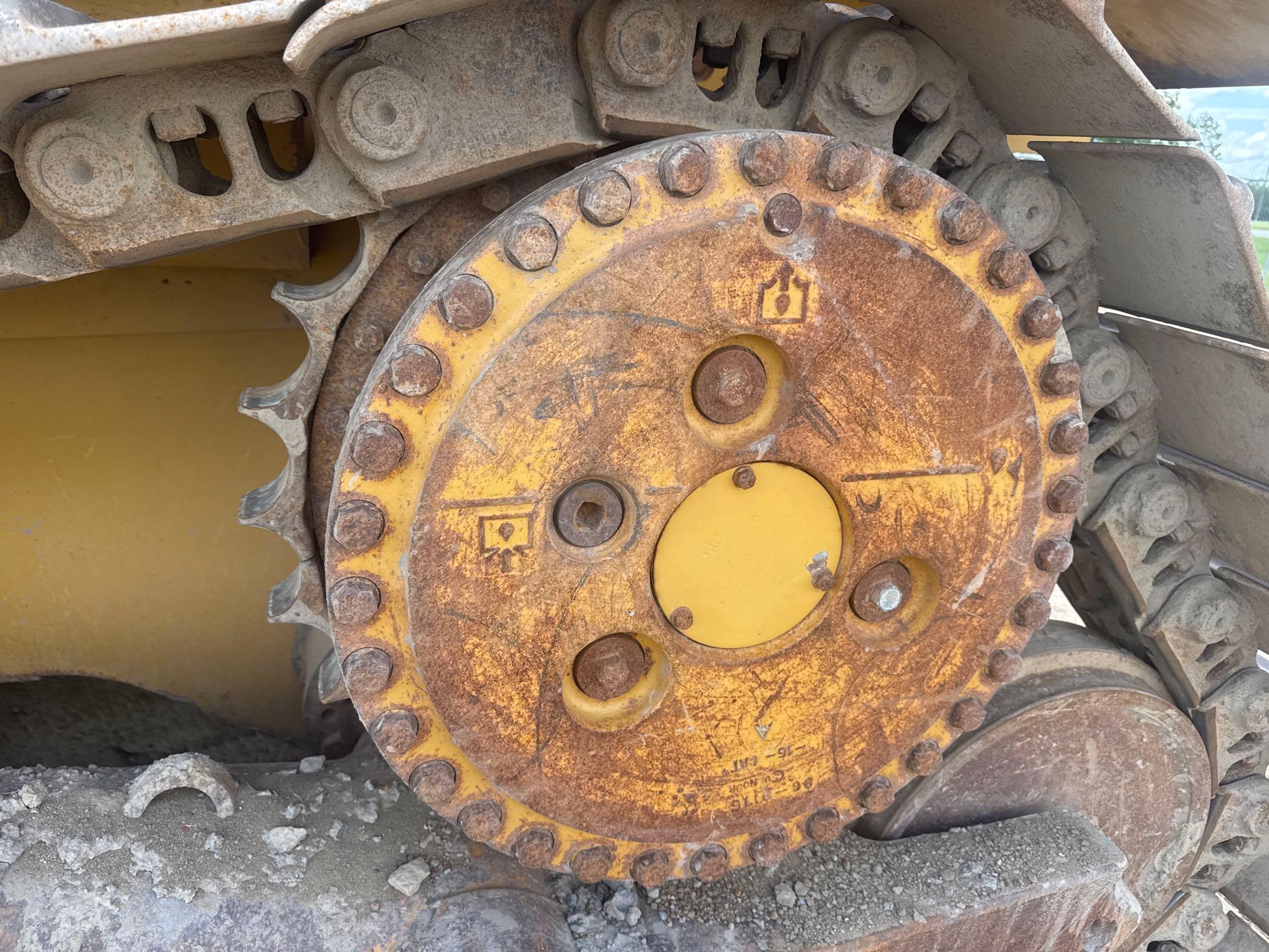 2015 Caterpillar D6T LGP