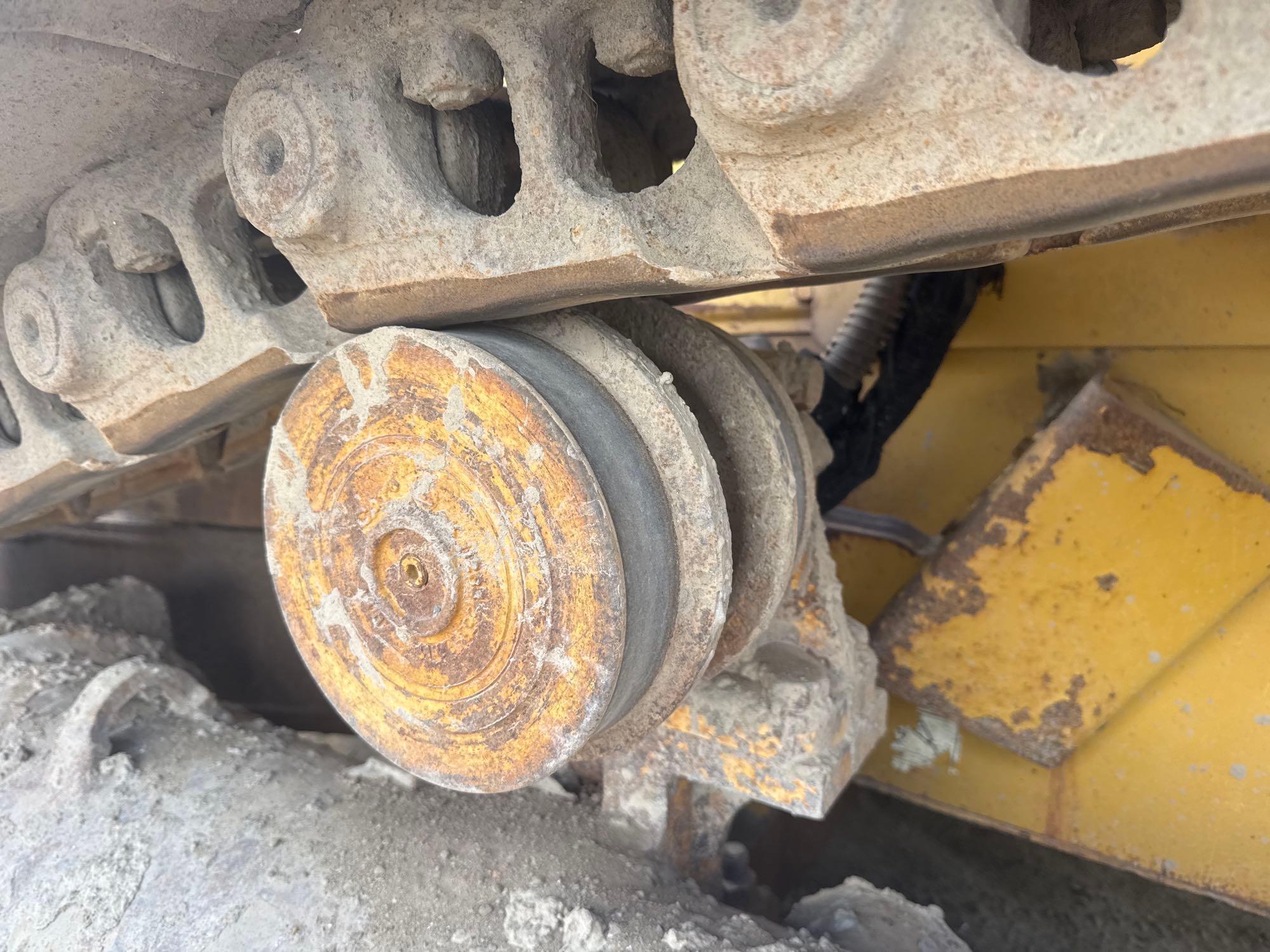 2015 Caterpillar D6T LGP