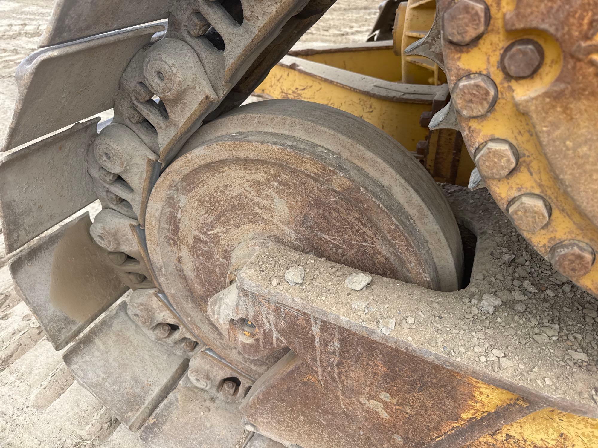 2015 Caterpillar D6T LGP