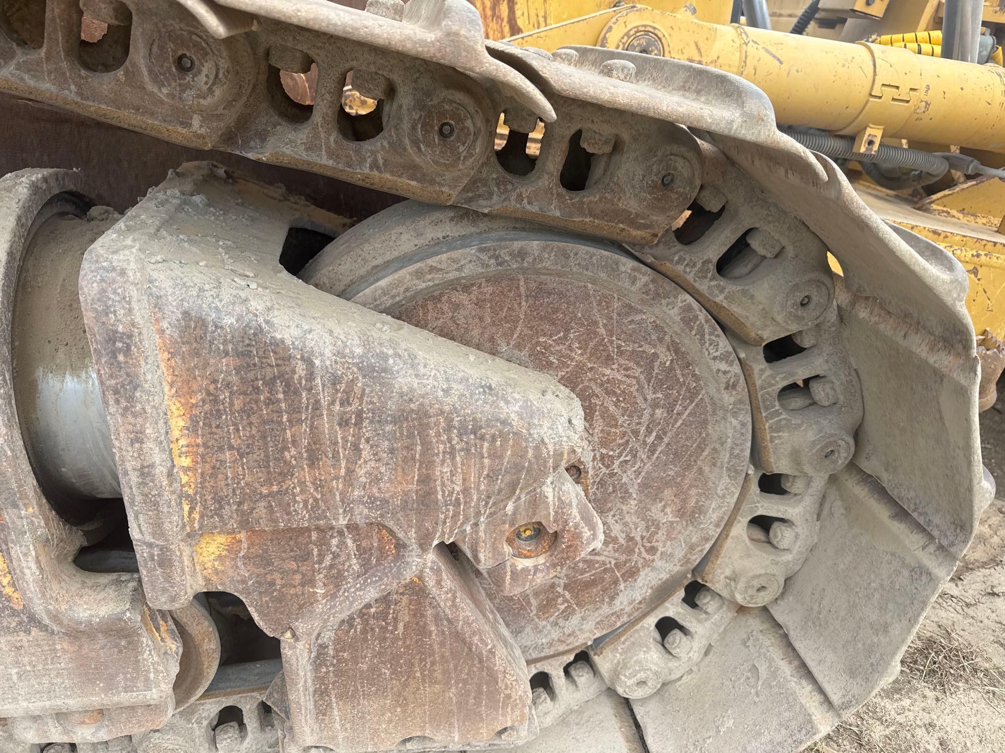 2015 Caterpillar D6T LGP