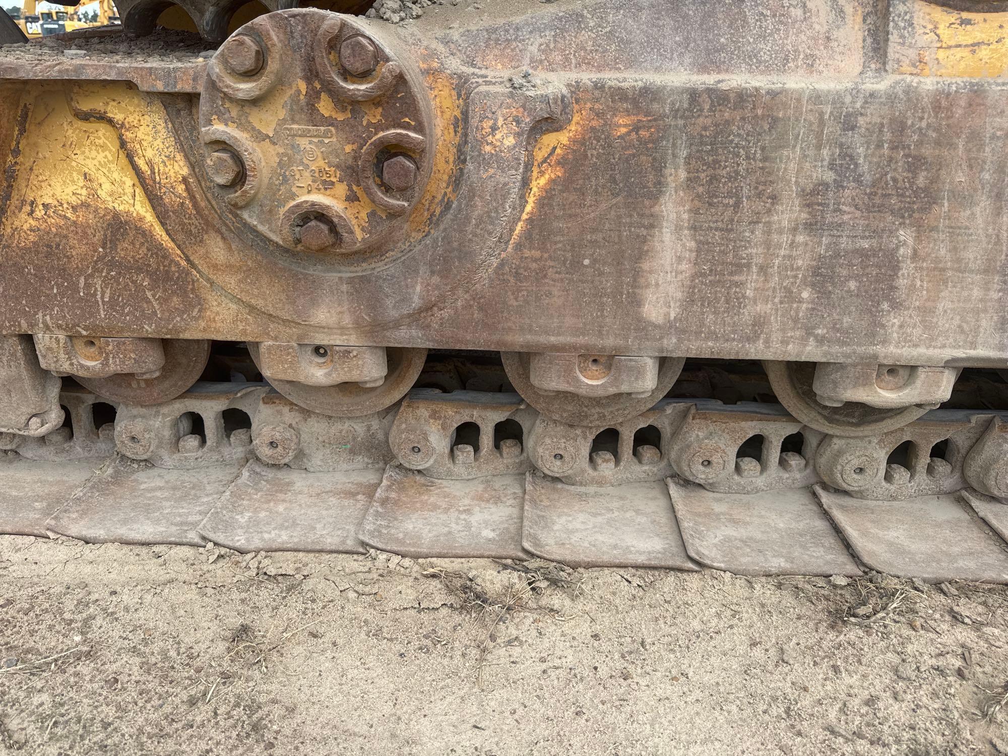 2015 Caterpillar D6T LGP