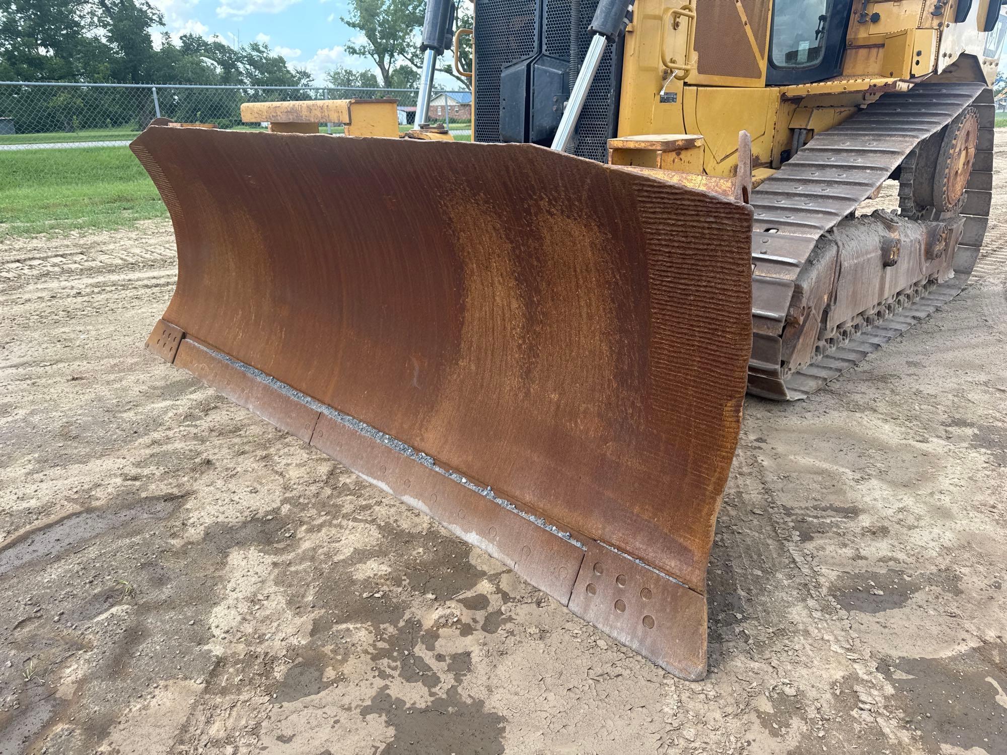2015 Caterpillar D6T LGP