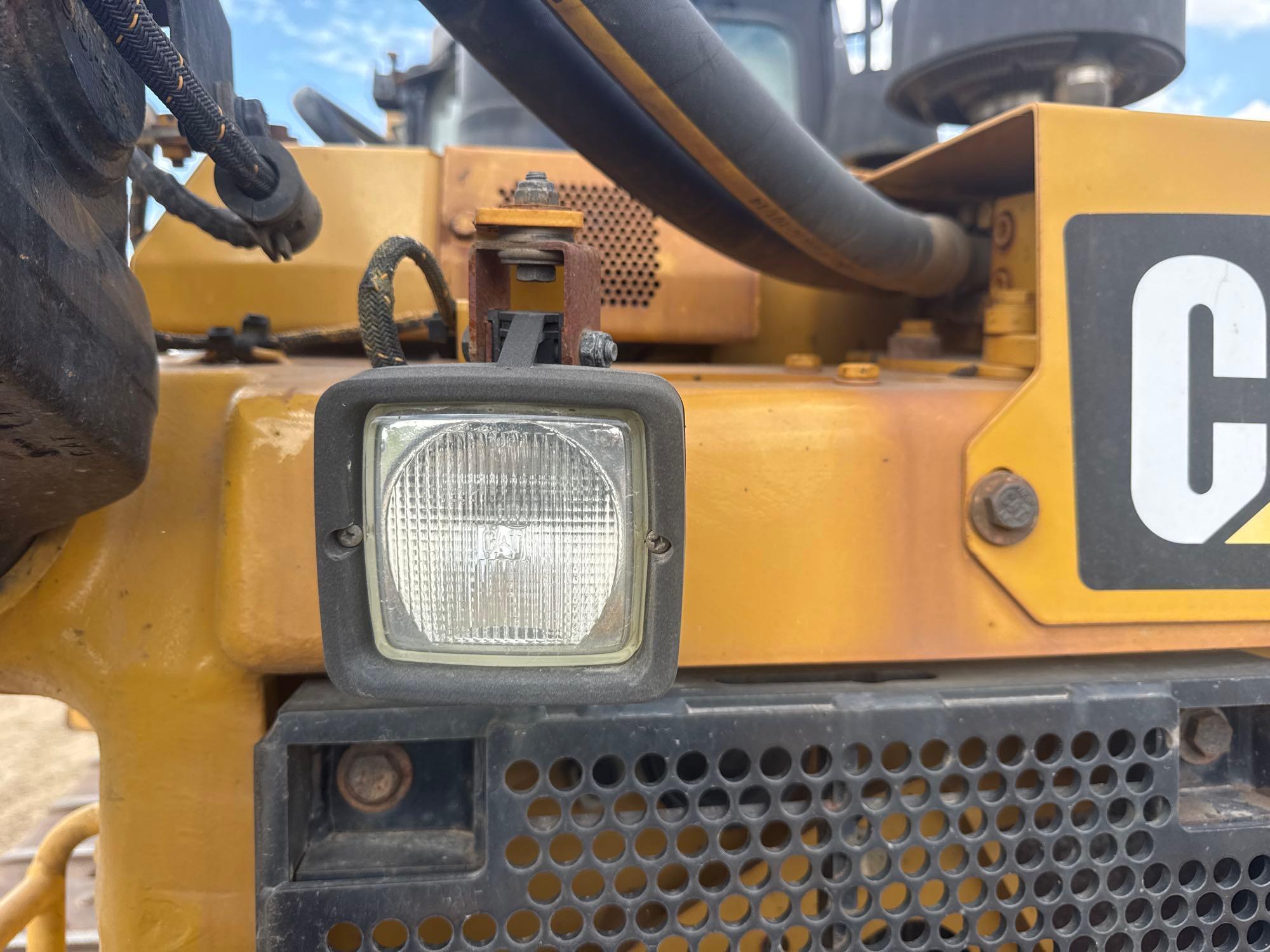 2015 Caterpillar D6T LGP