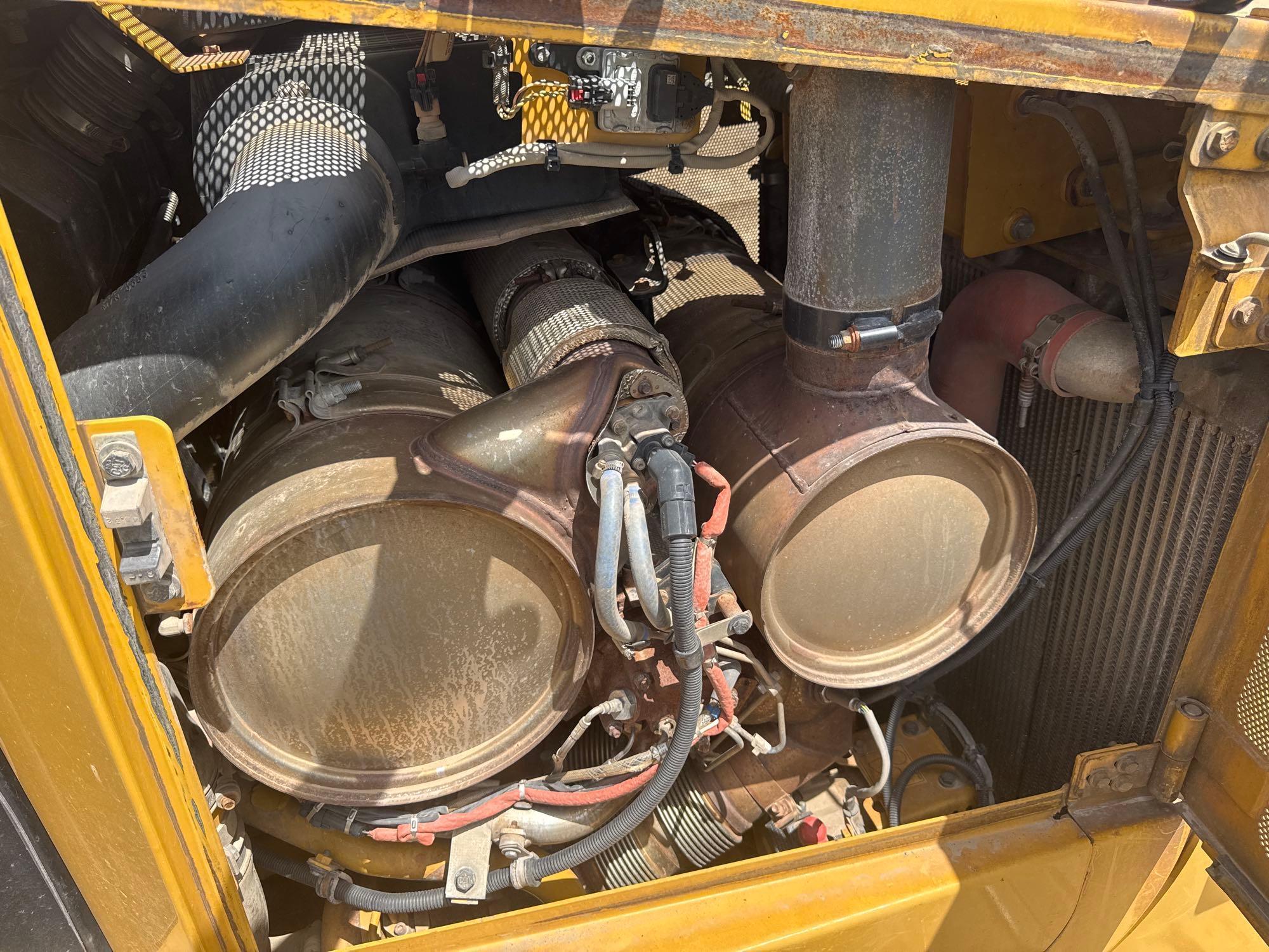 2015 Caterpillar D6T LGP