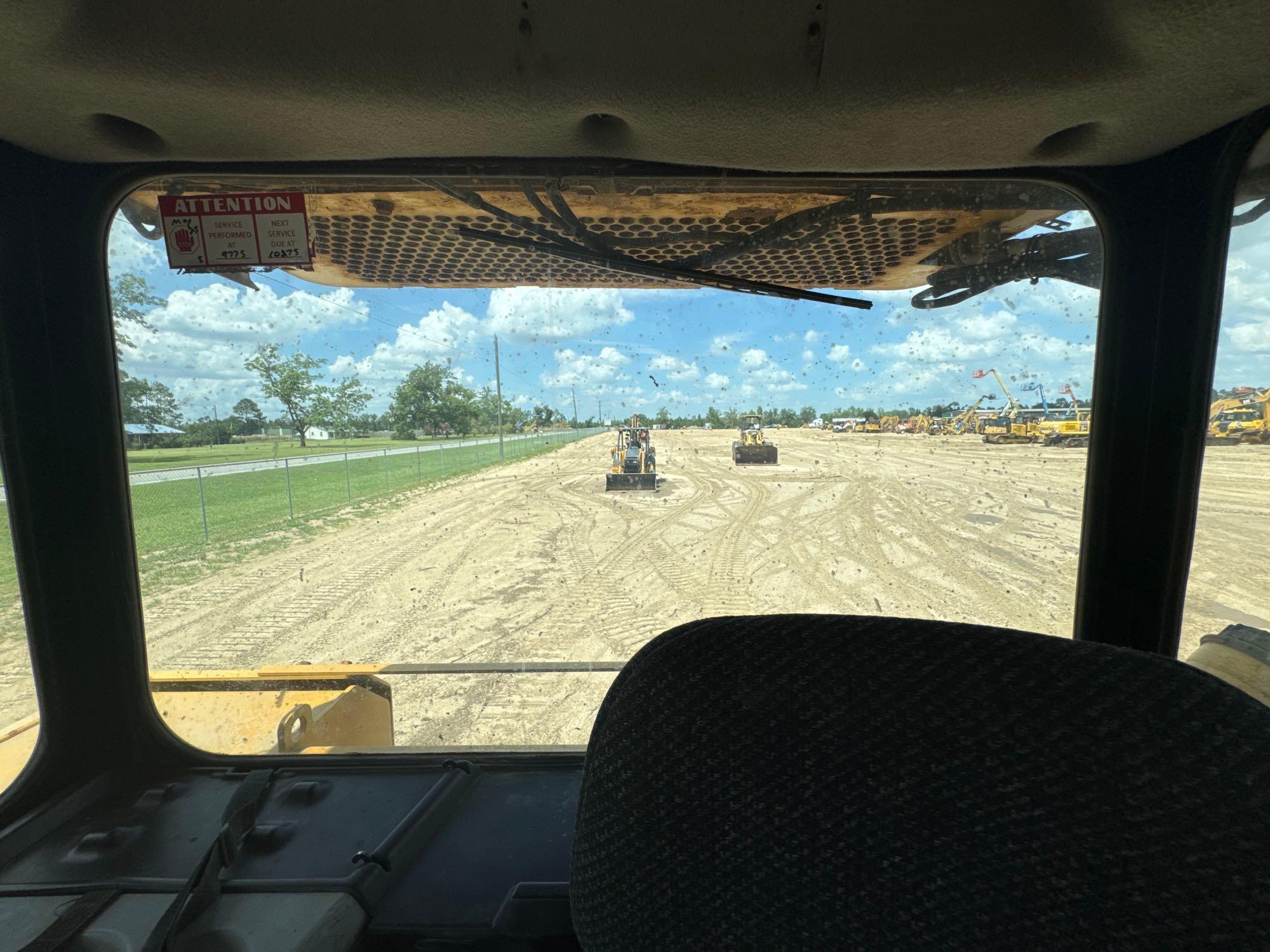 2015 Caterpillar D6T LGP
