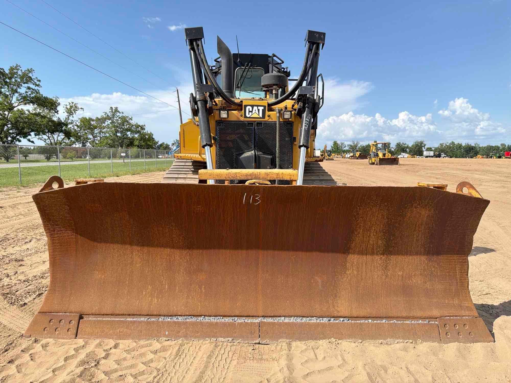 2015 Caterpillar D6T LGP