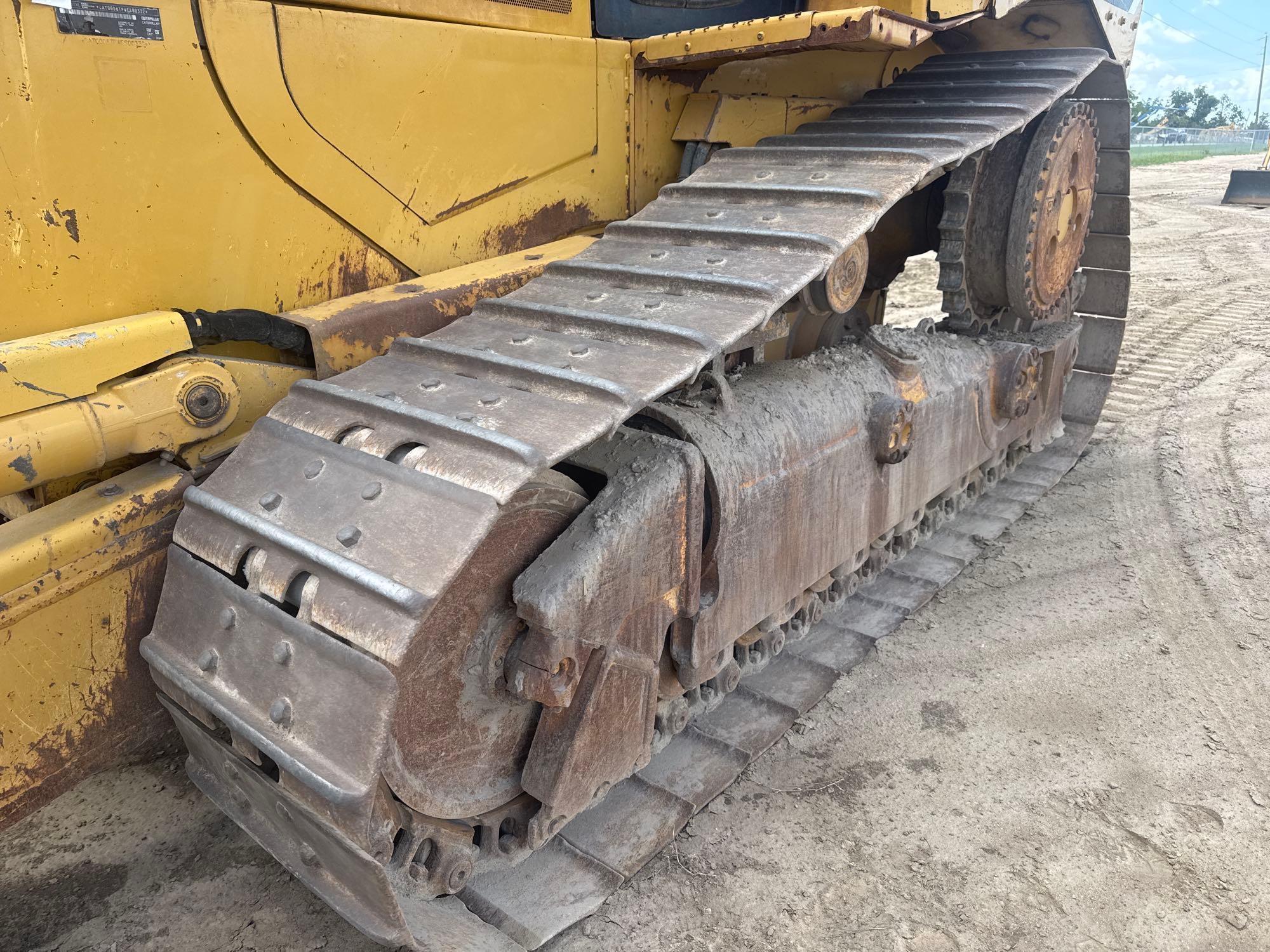 2015 Caterpillar D6T LGP