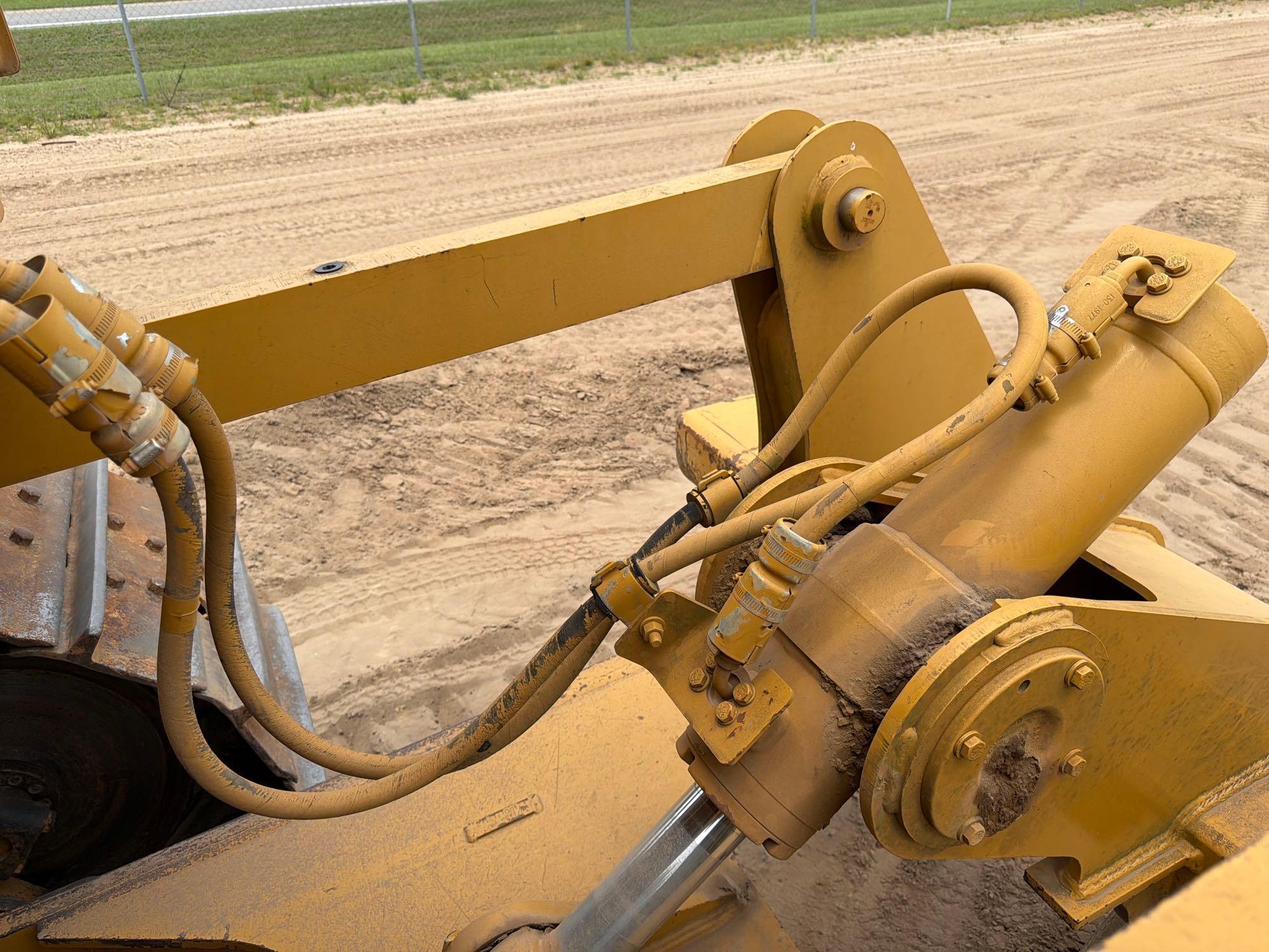 2014 Caterpillar D6T