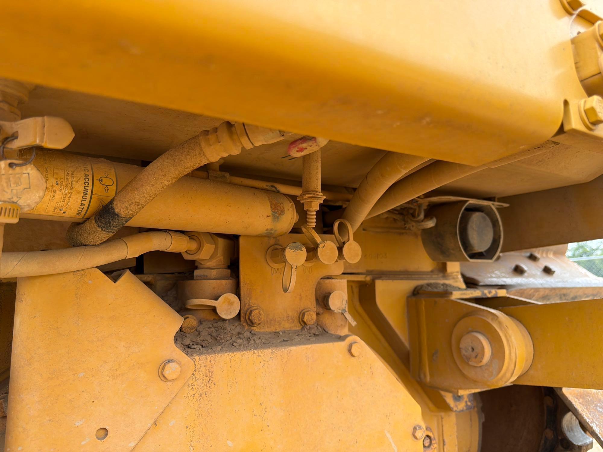 2014 Caterpillar D6T