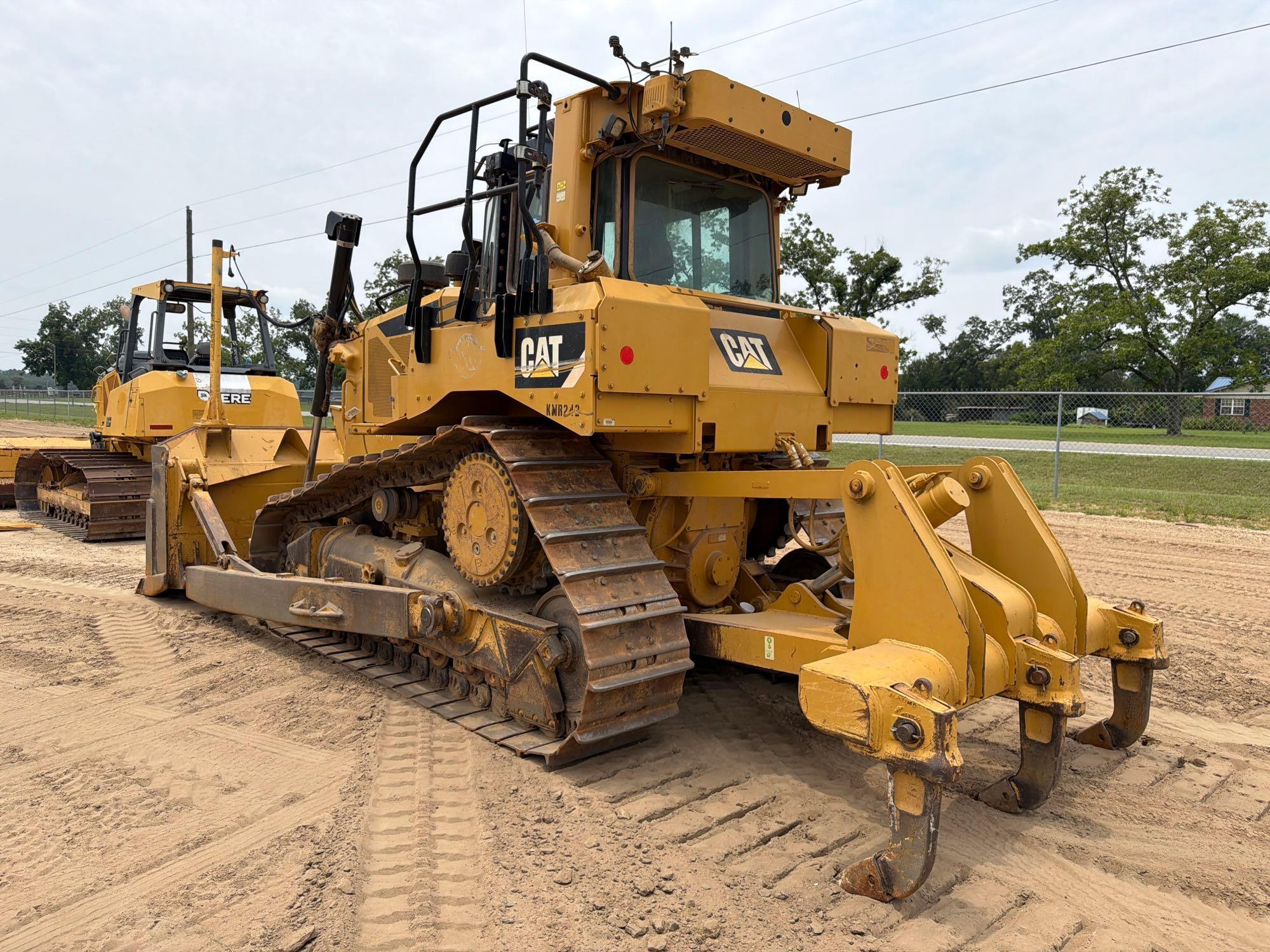 2014 Caterpillar D6T