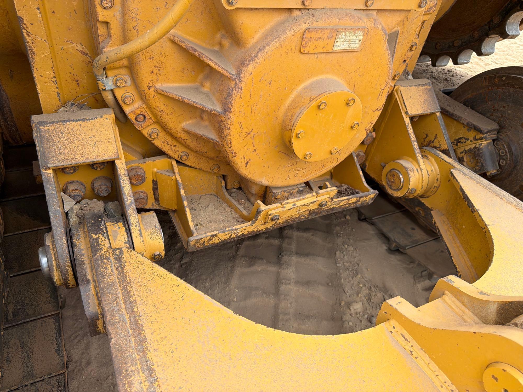 2014 Caterpillar D6T
