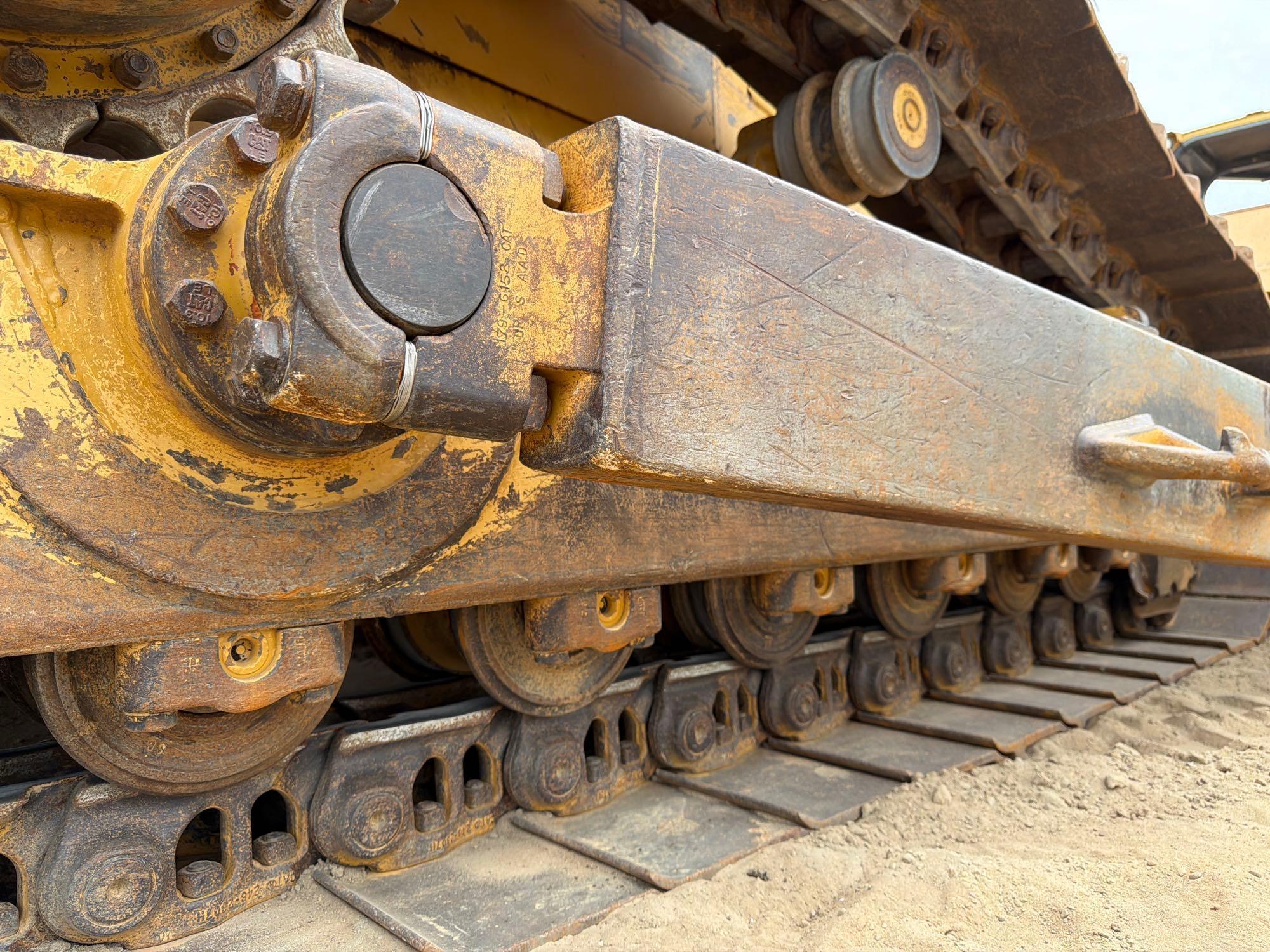 2014 Caterpillar D6T
