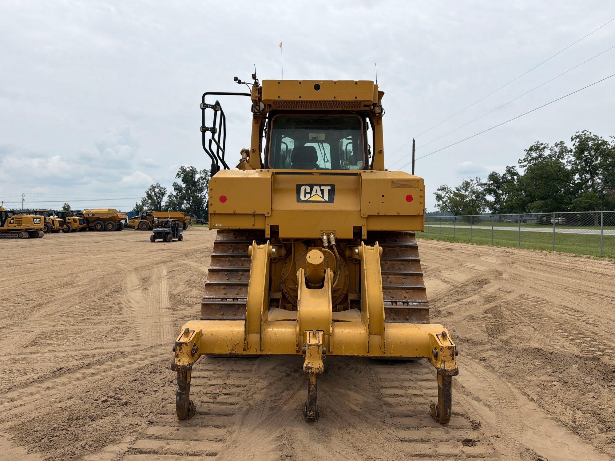 2014 Caterpillar D6T