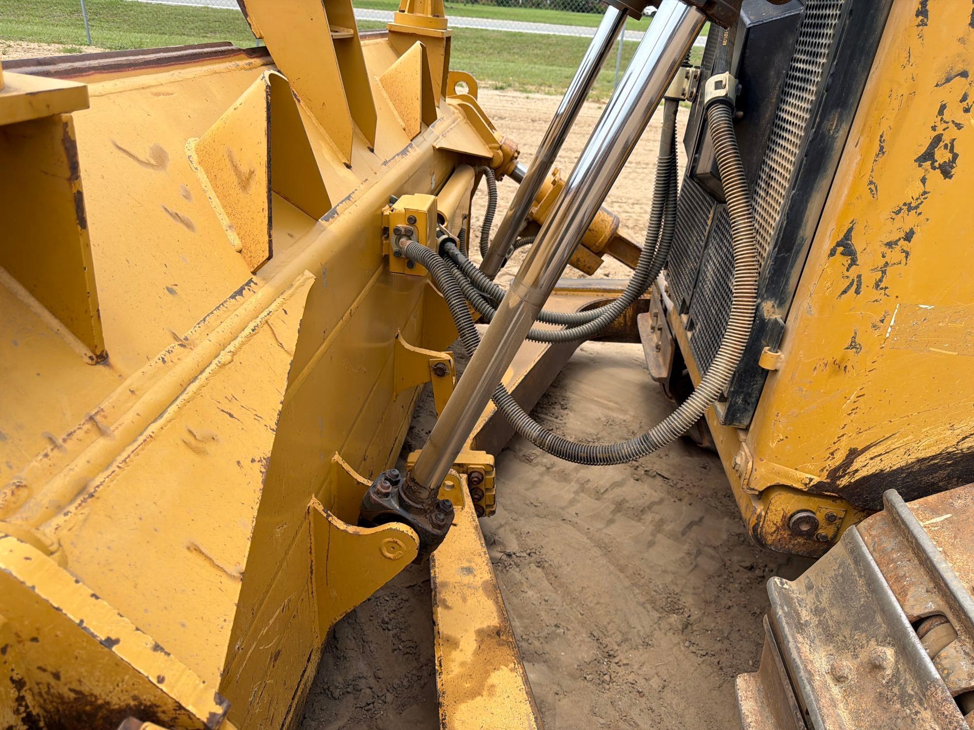 2014 Caterpillar D6T