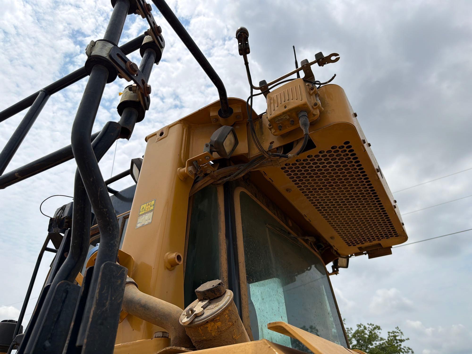 2014 Caterpillar D6T