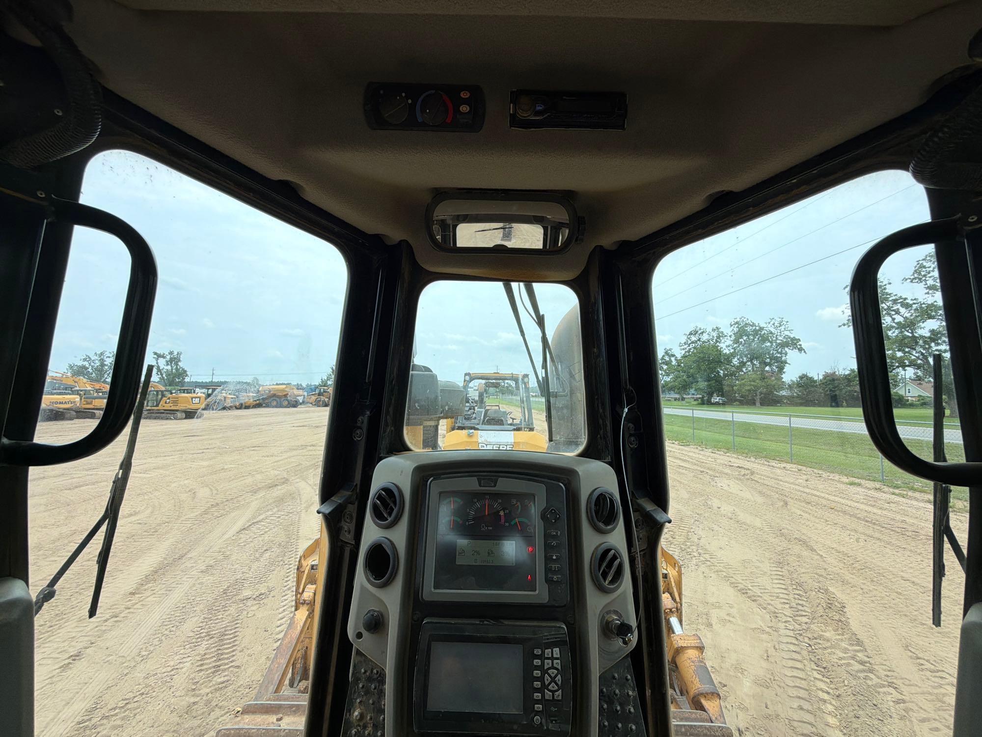 2014 Caterpillar D6T