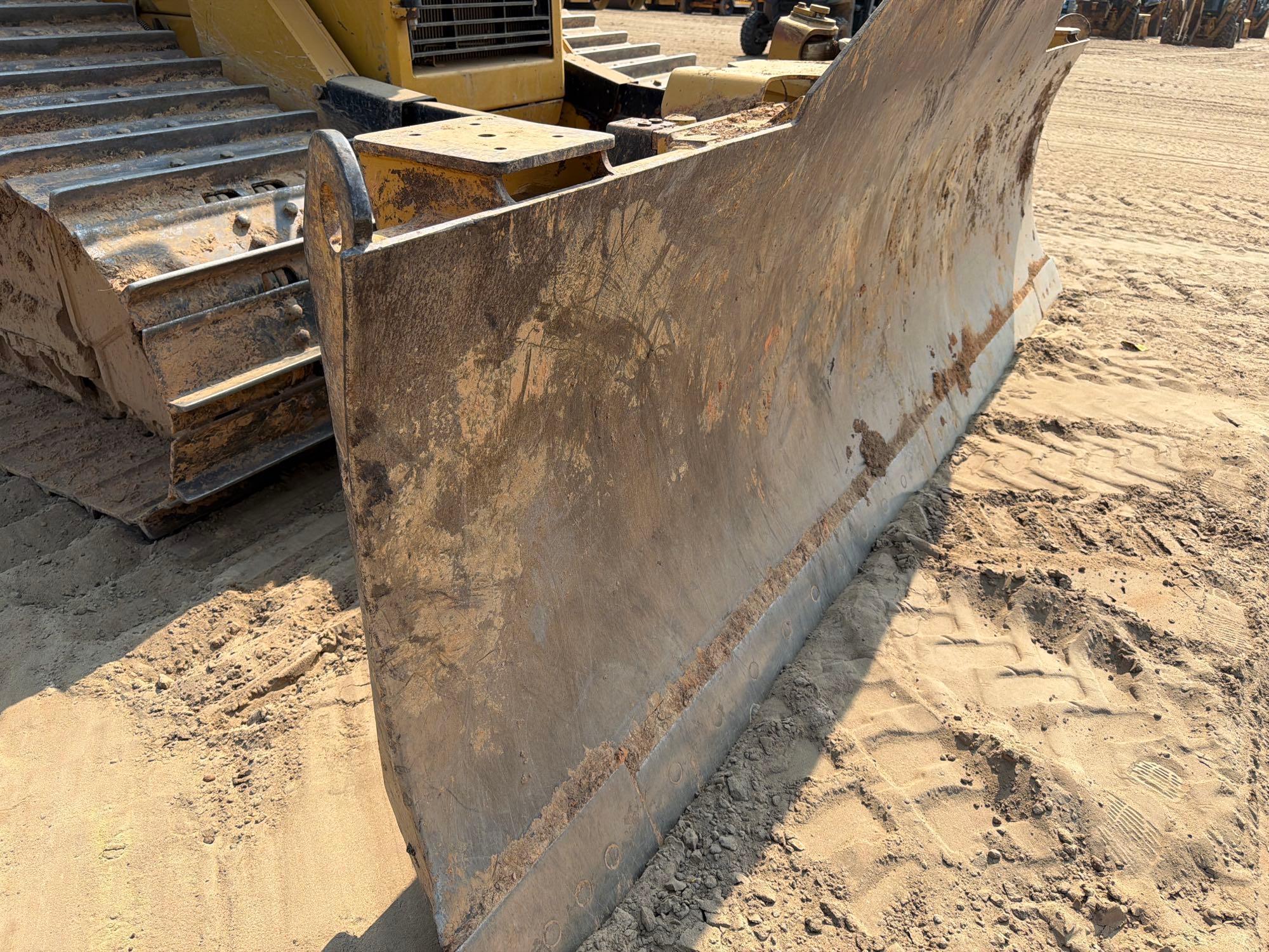2020 Caterpillar D6N LGP
