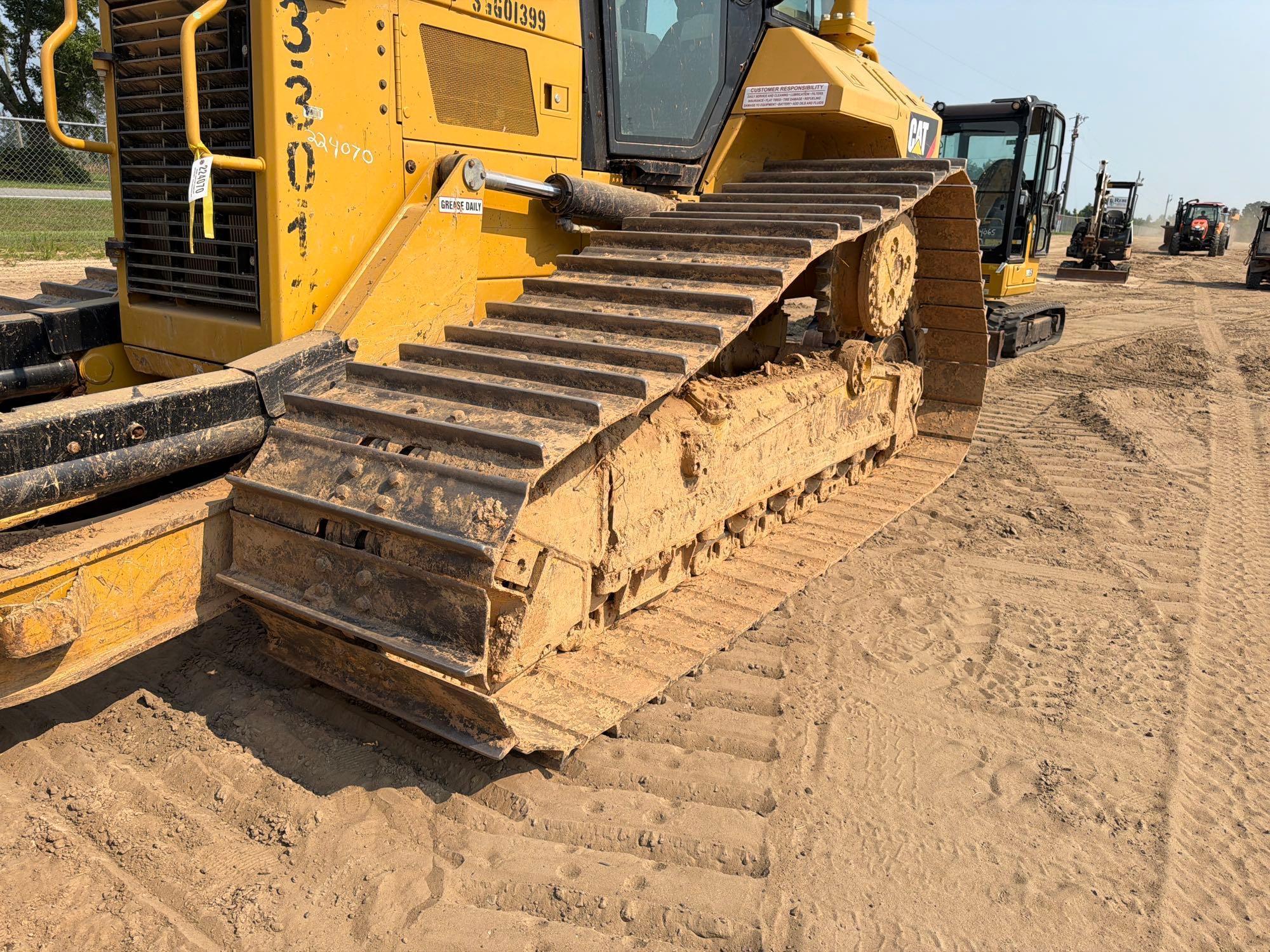 2020 Caterpillar D6N LGP