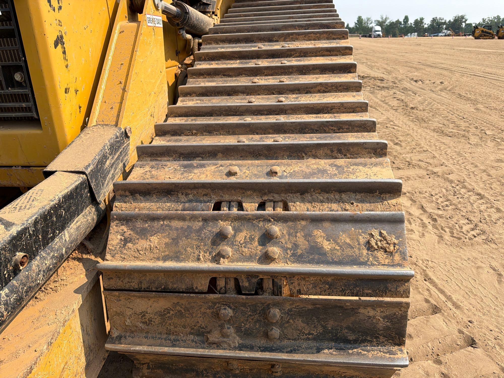 2020 Caterpillar D6N LGP
