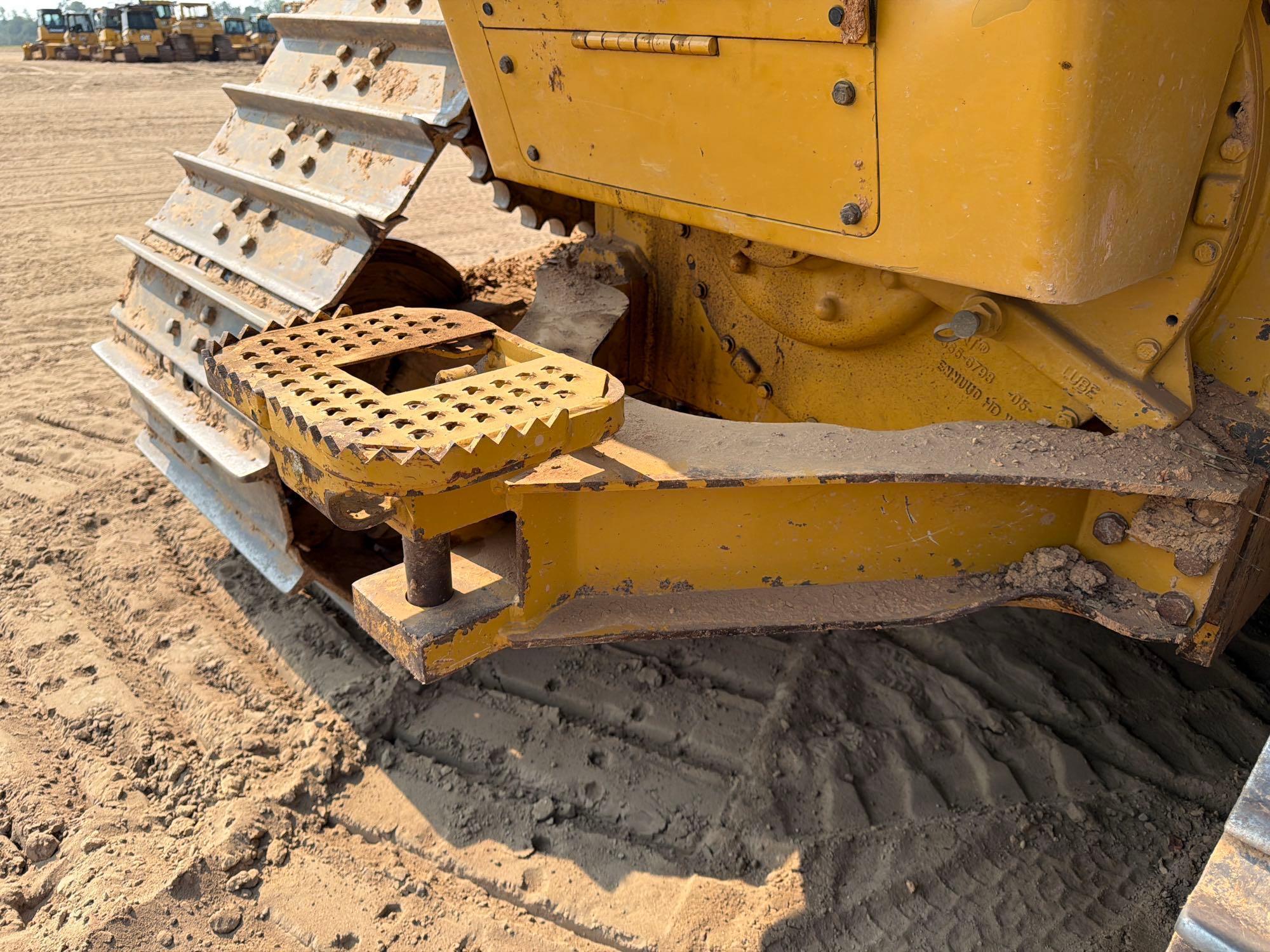 2020 Caterpillar D6N LGP