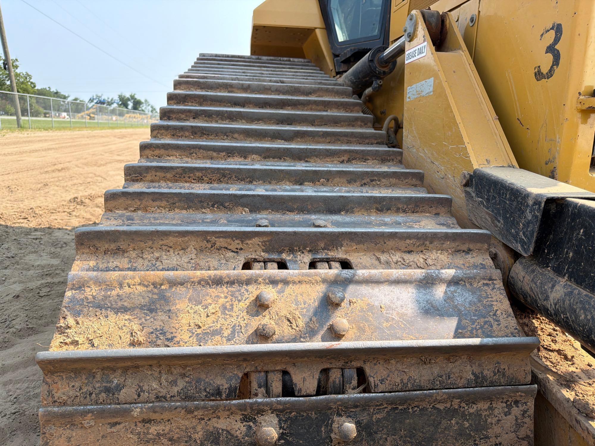 2020 Caterpillar D6N LGP