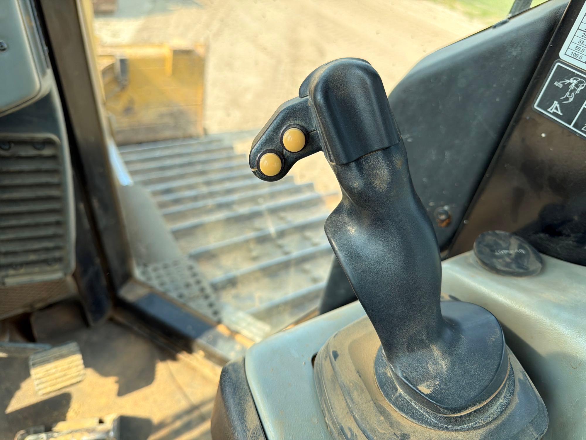 2020 Caterpillar D6N LGP