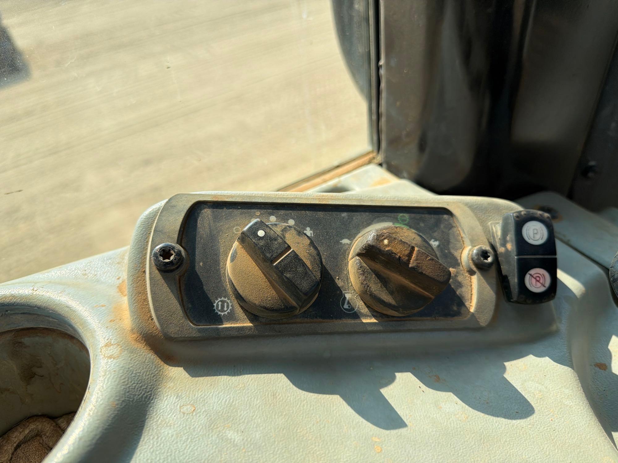 2020 Caterpillar D6N LGP
