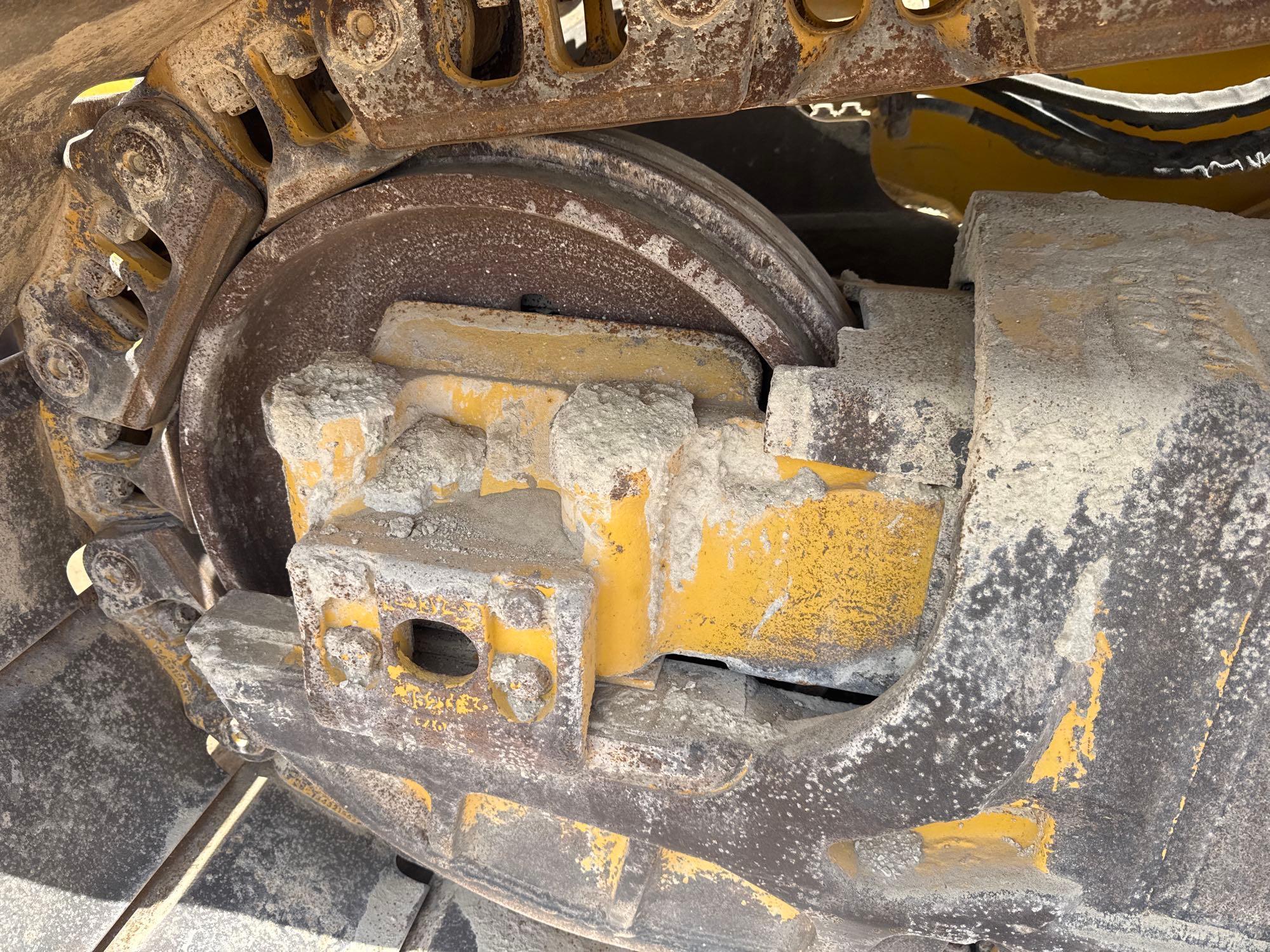 2023 Komatsu D61PX