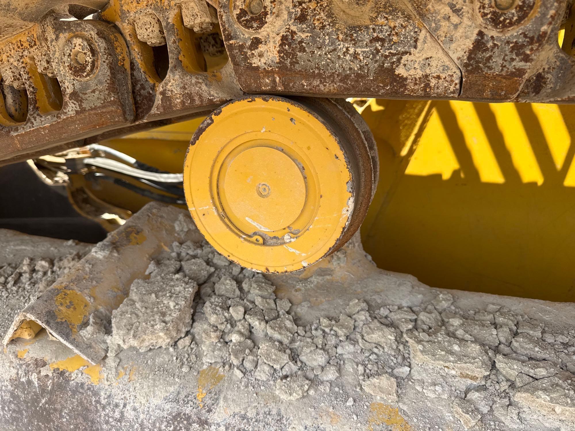 2023 Komatsu D61PX