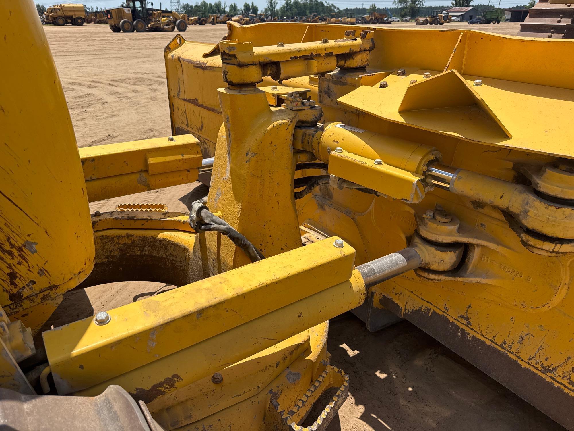2023 Komatsu D61PX