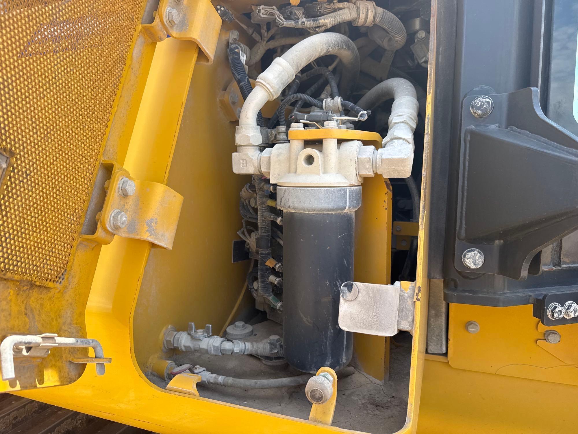 2023 Komatsu D61PX