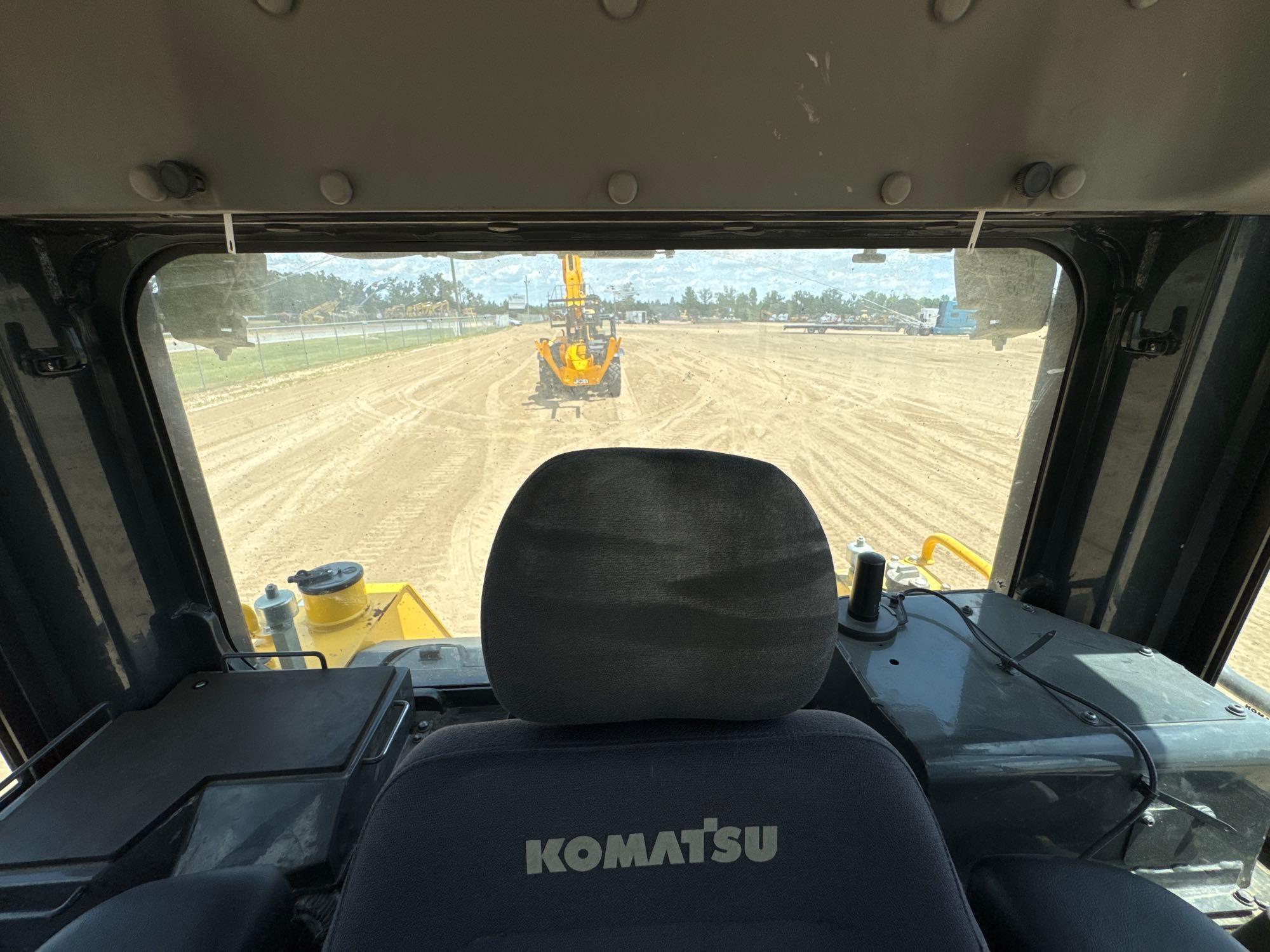 2023 Komatsu D61PX