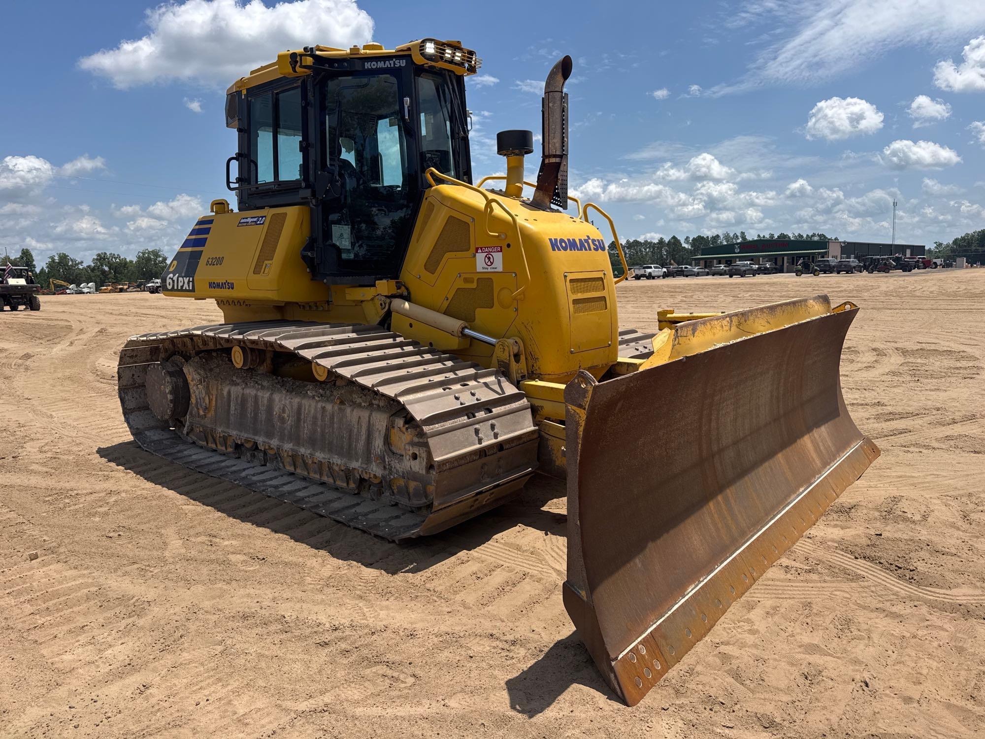 2023 Komatsu D61PX