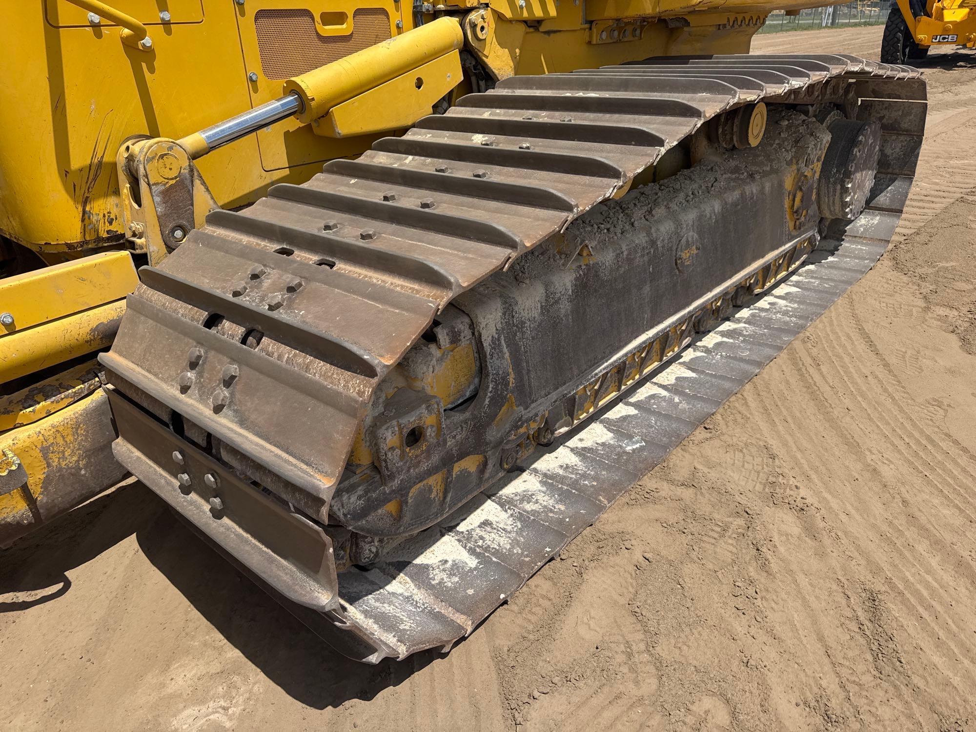 2023 Komatsu D61PX