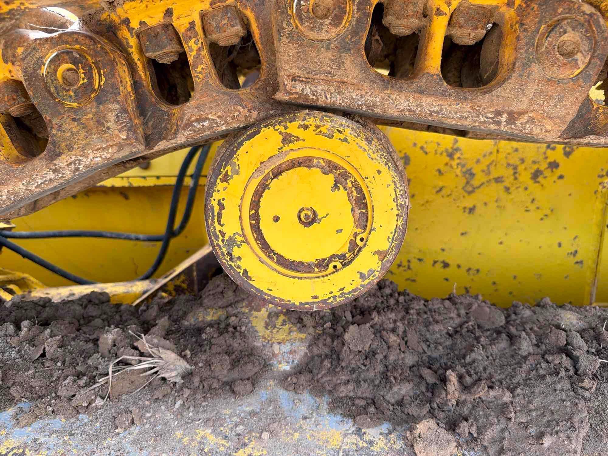 2016 Komatsu D61PX